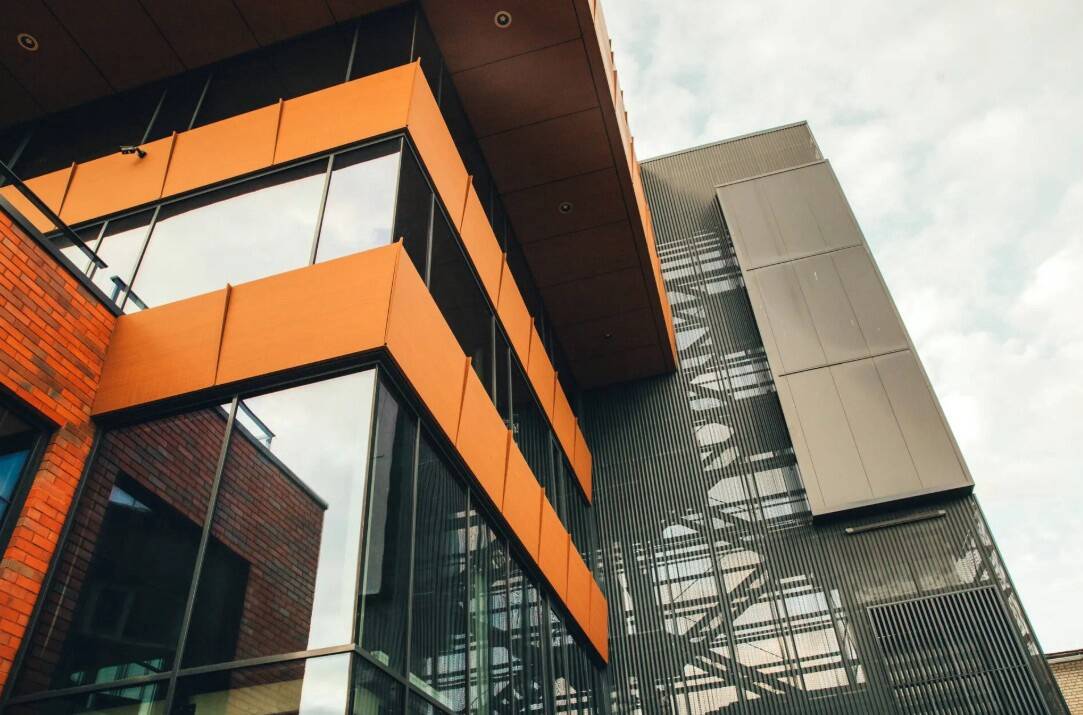Telliskivi K-hoone välistrepikoda
