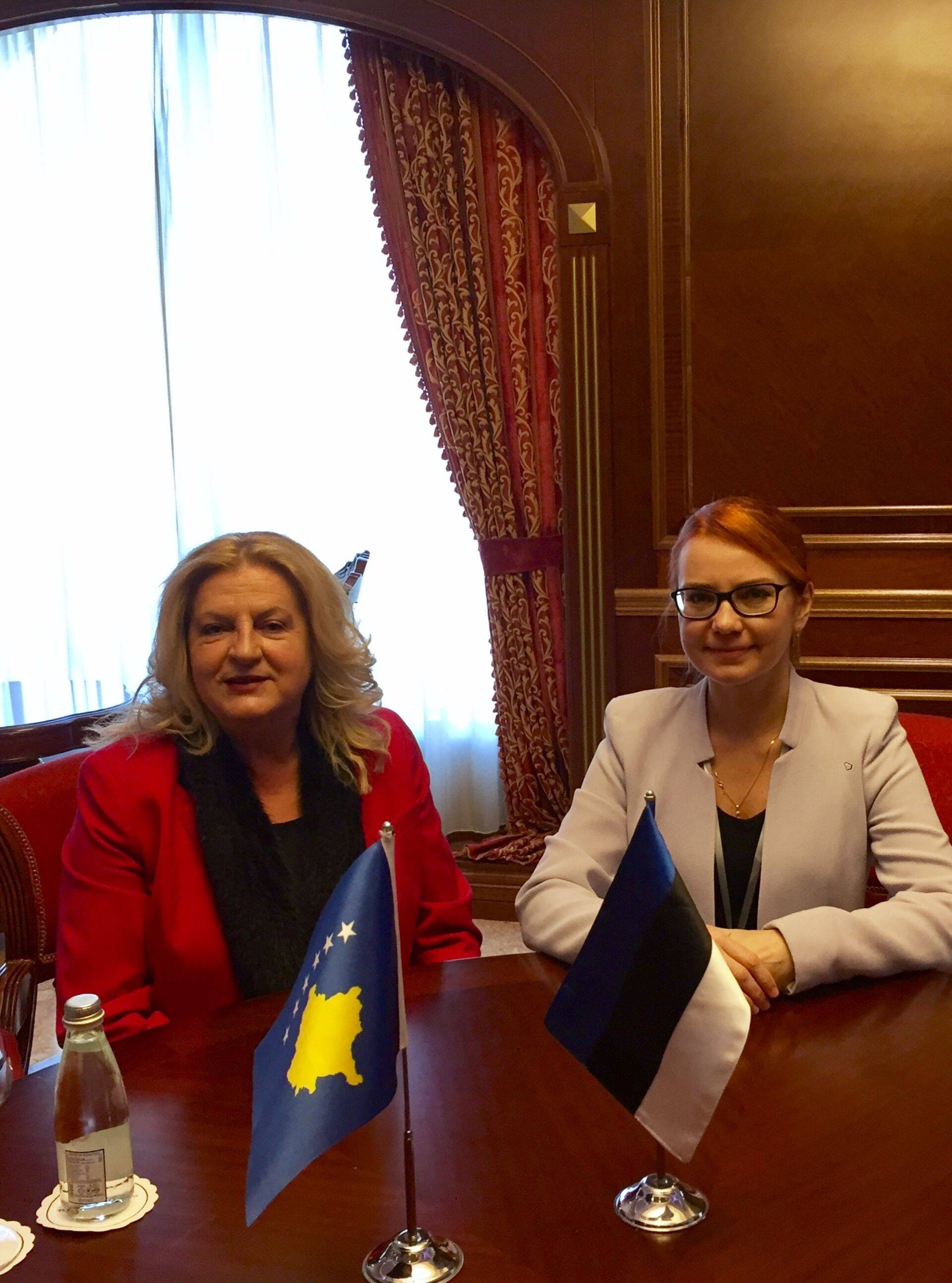 Эстония поддерживает Косово