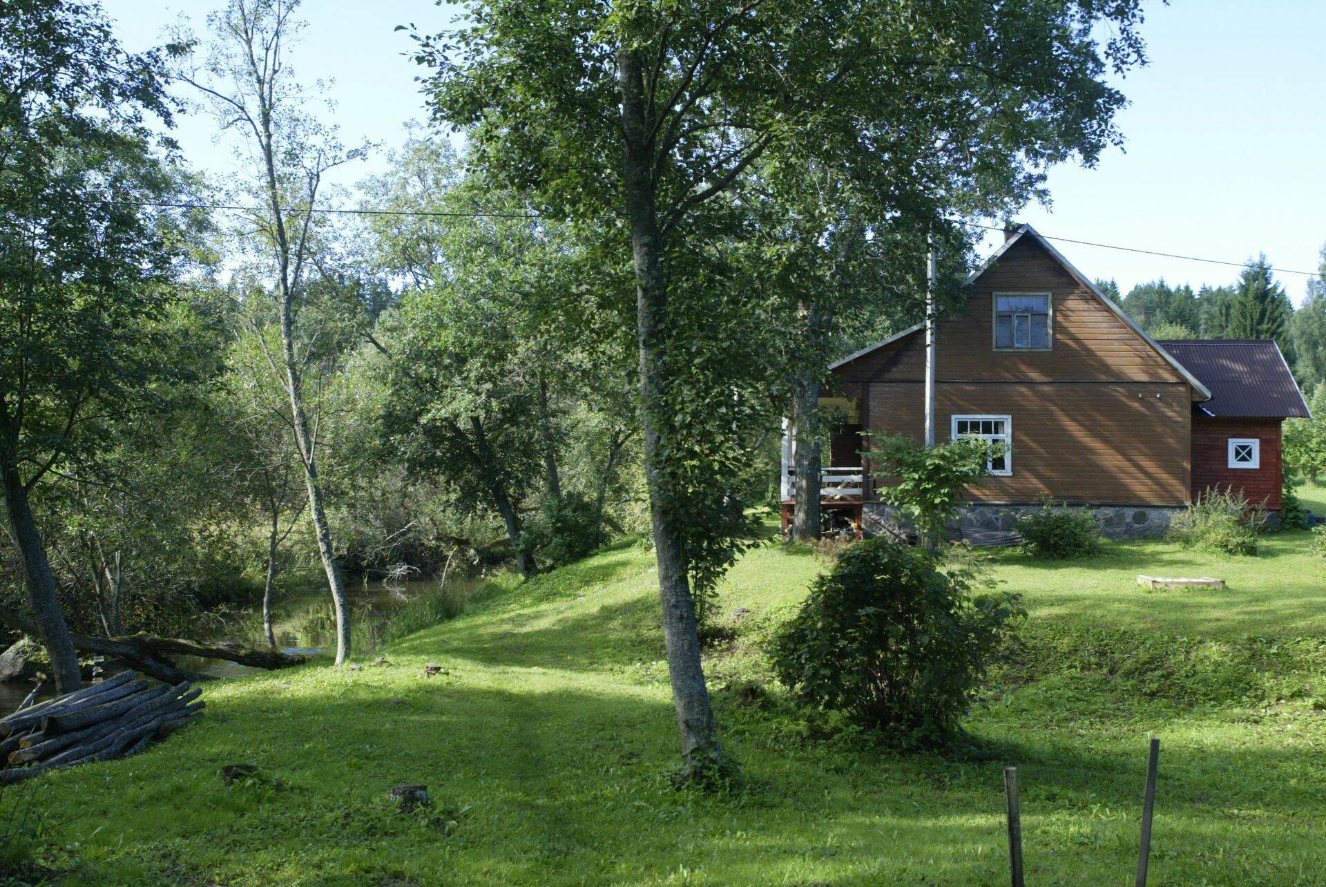 Koostöös pankadega pakub MES kaaslaenu kodu soetamiseks Põlva-, Võru- ja Valgamaal ning Ida-Virumaal kuni 1000 elanikuga asustusüksustes.