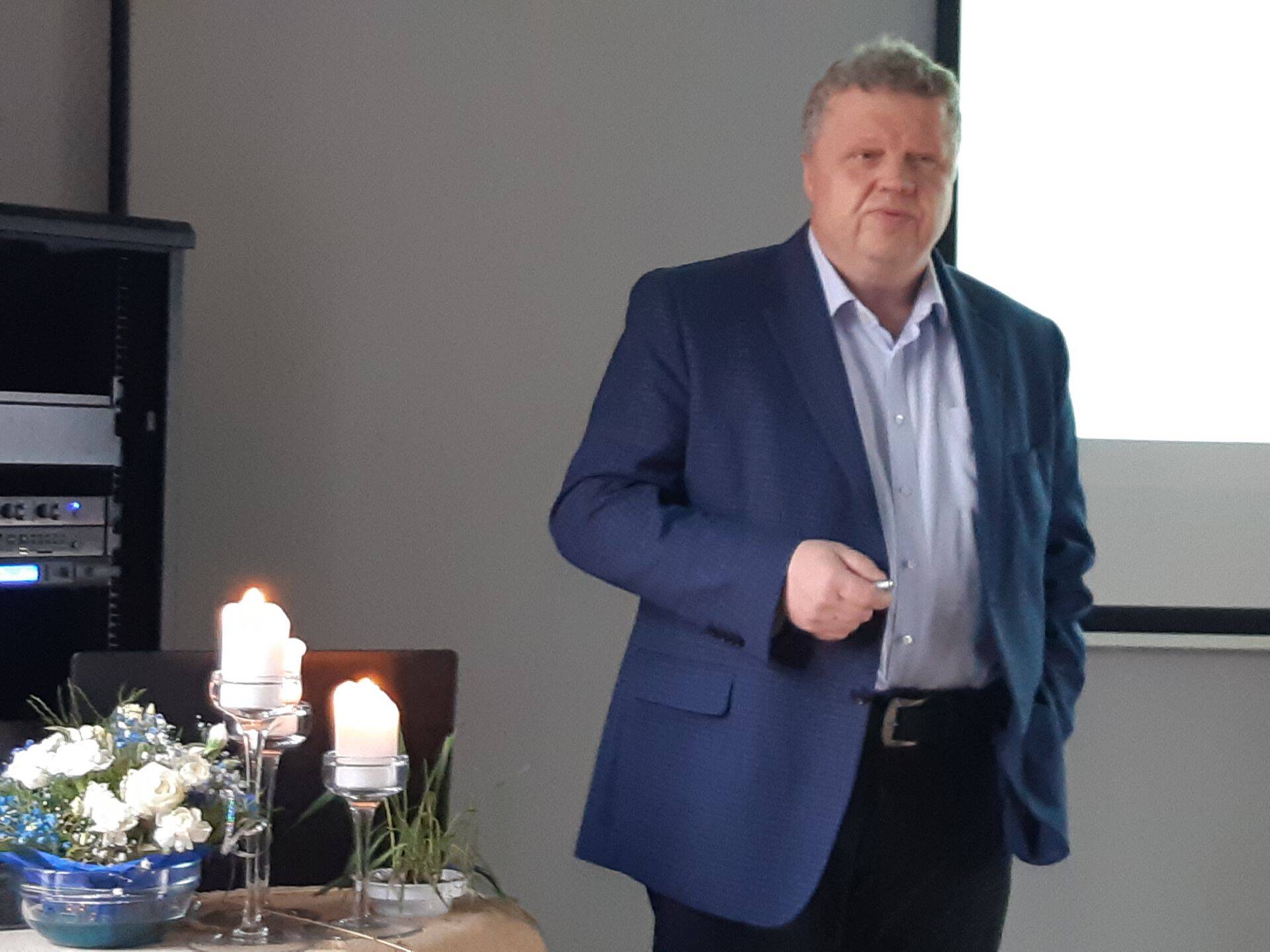 Toomas Kevvai otsustas ameti maha panna.