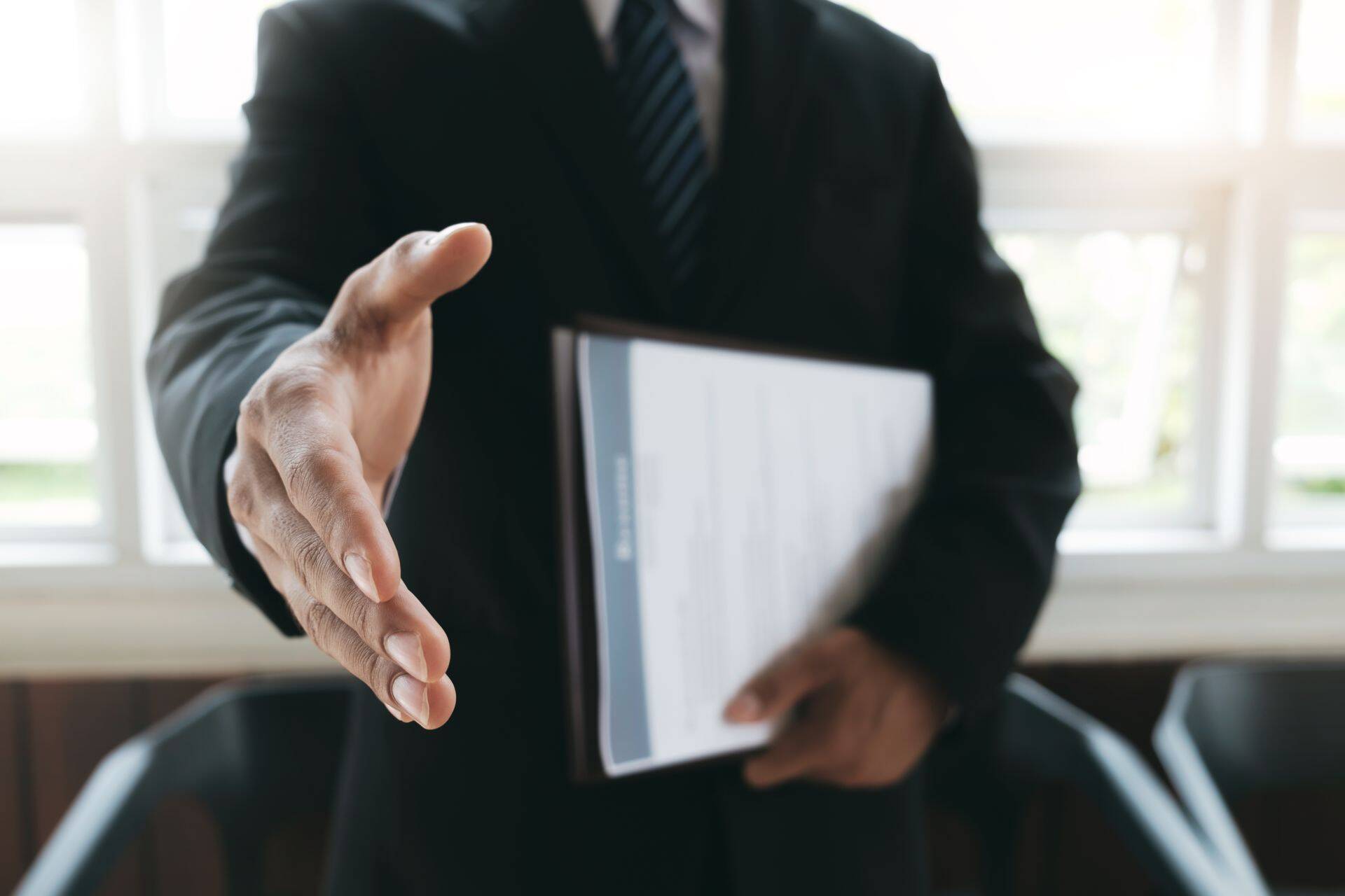 70% работодателей планируют в течение ближайших шести месяцев нанять новых работников либо на новые рабочие места, либо на замену, либо на временную работу.