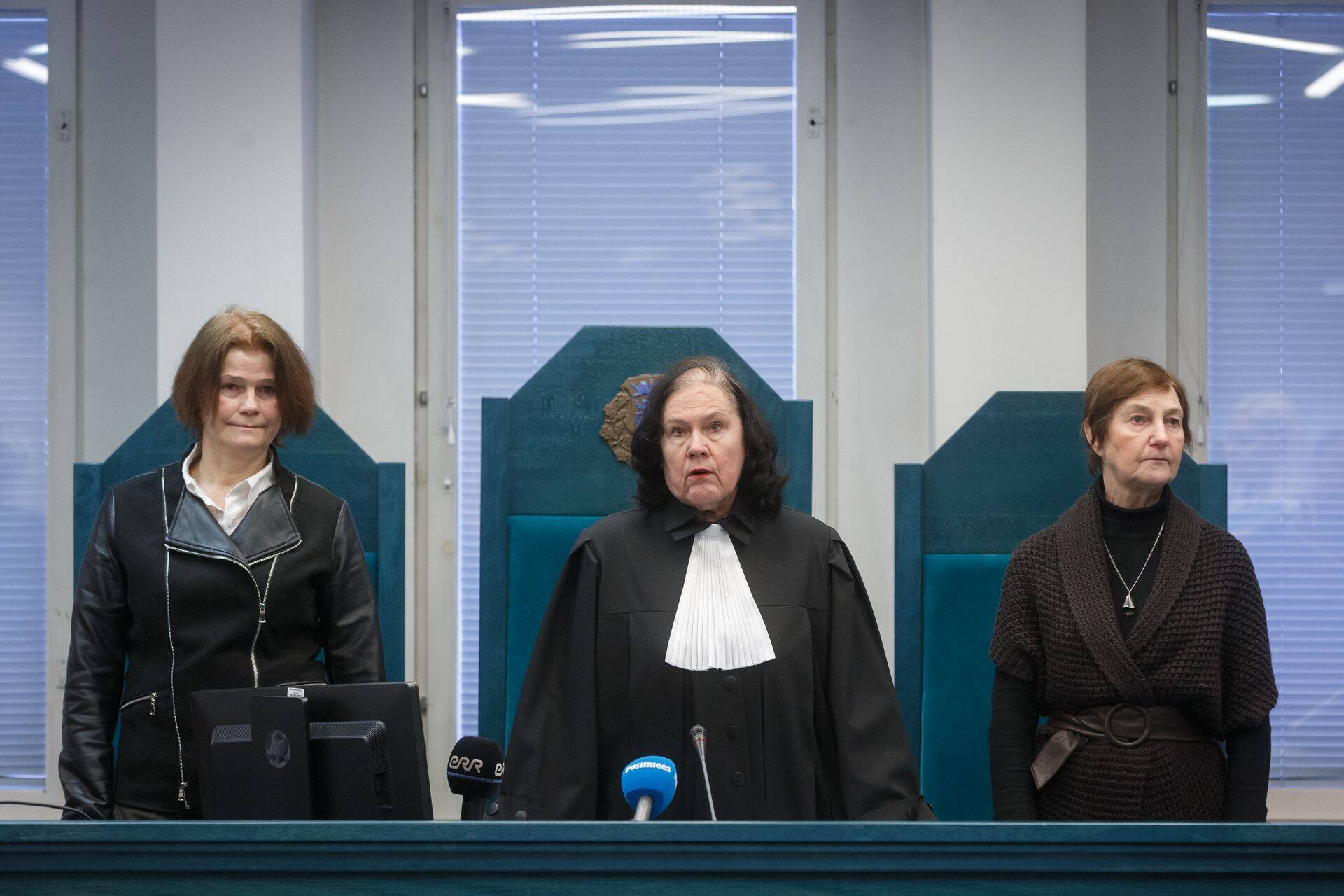 Terrorismiprotsess jäi hiljuti pensionile läinud kohtunik Helve Särgavale (keskel) üheks viimaseks kohtuasjaks.