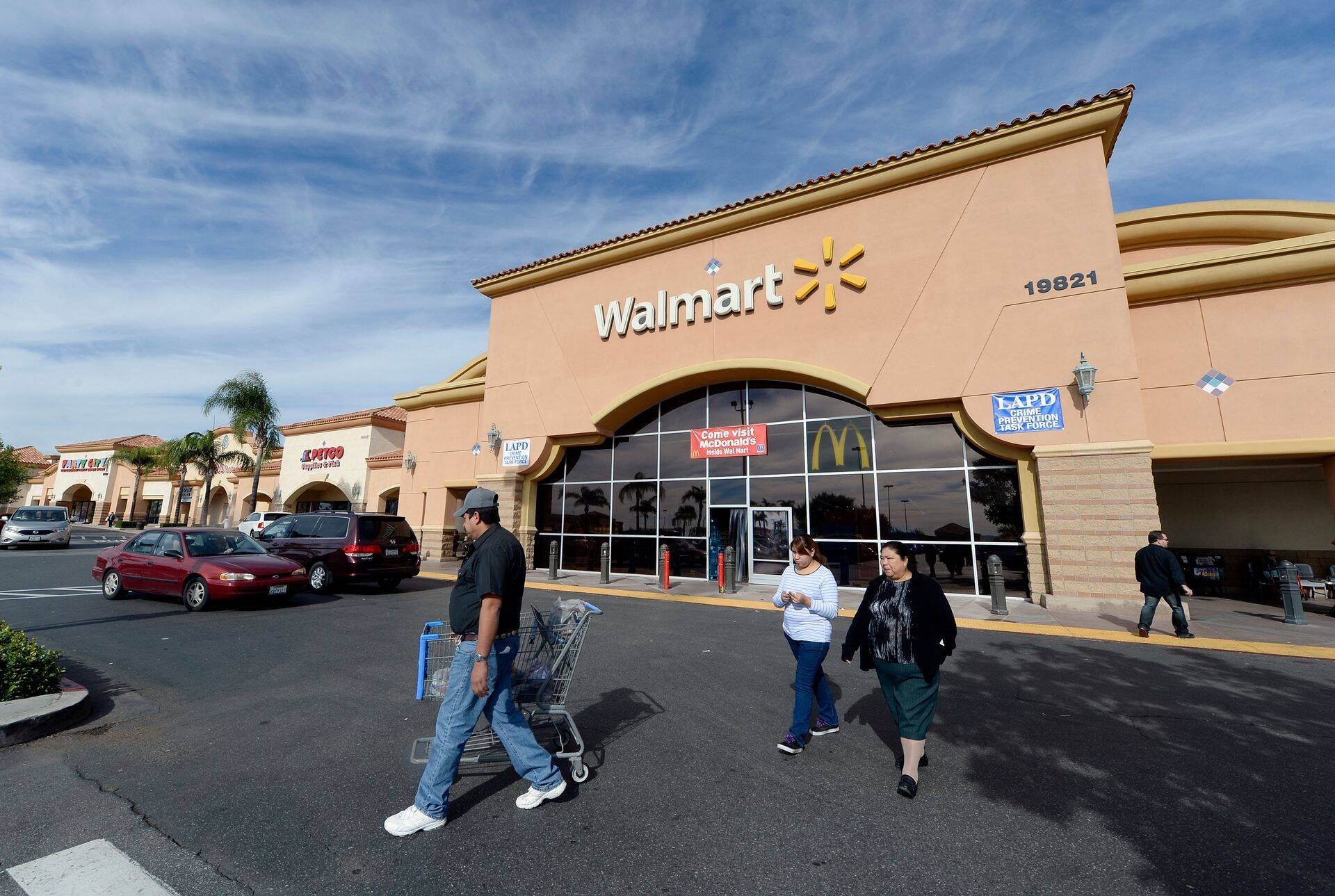 Walmarti pood.