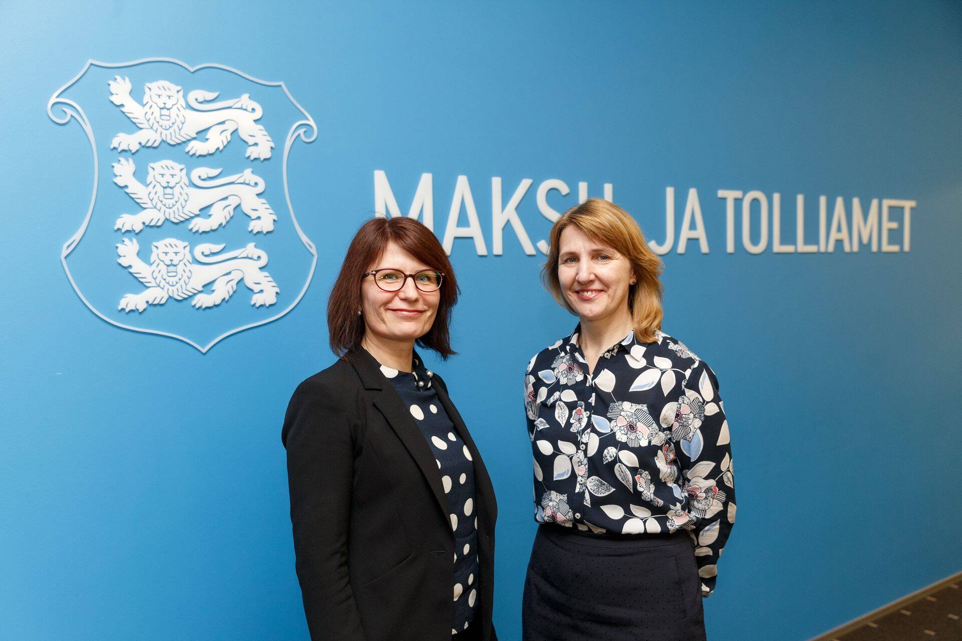 MTA maksuauditi osakonna juhataja asetäitja Eilika Pruul ja otseste ja kaudsete maksude talituse juhataja Tiina Normak hakkavad OÜtajaid veenma endale palka maksma.