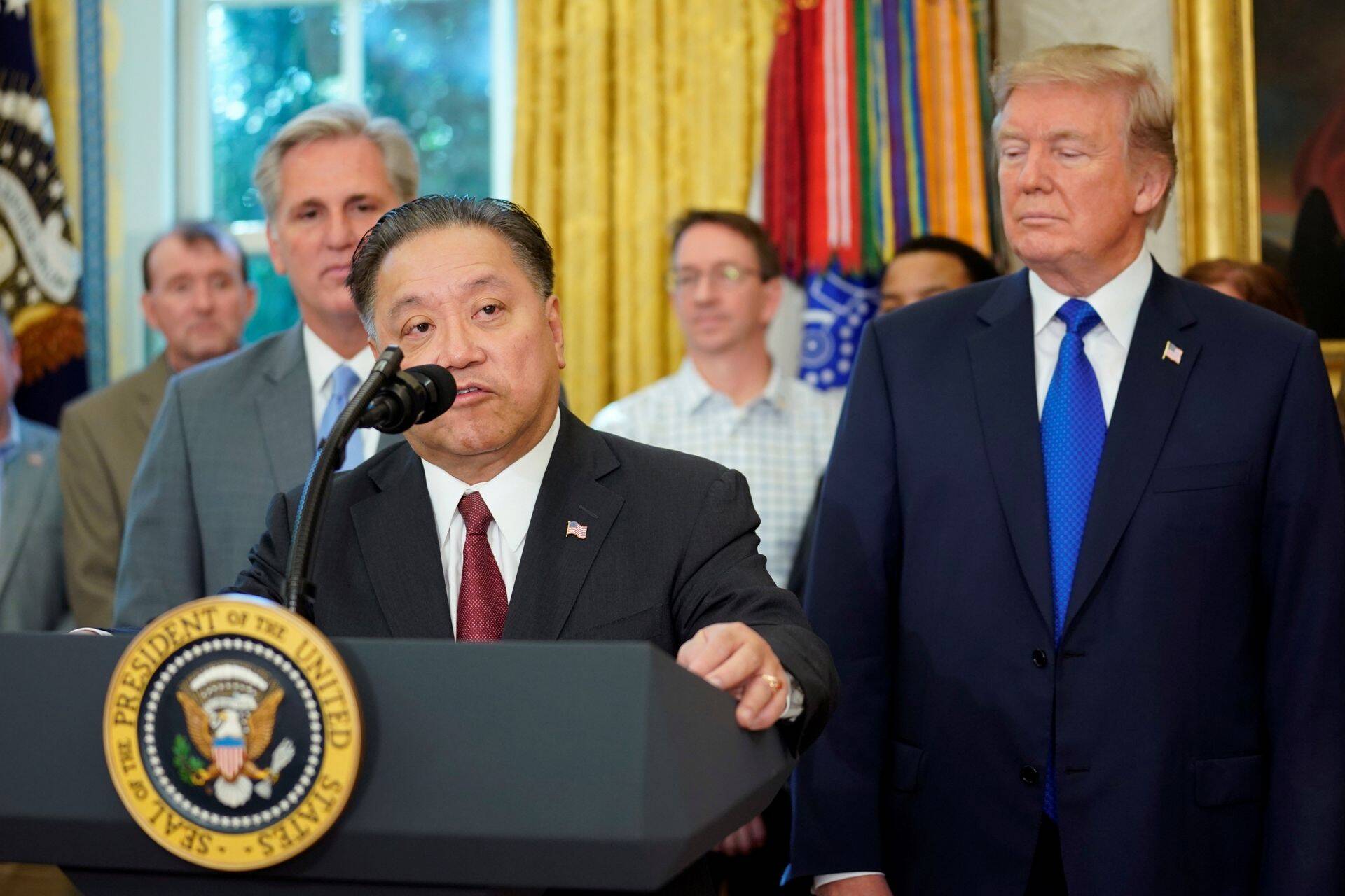 Broadcomi juht Hock E. Tan ja Donald Trump novembris Washingtonis.