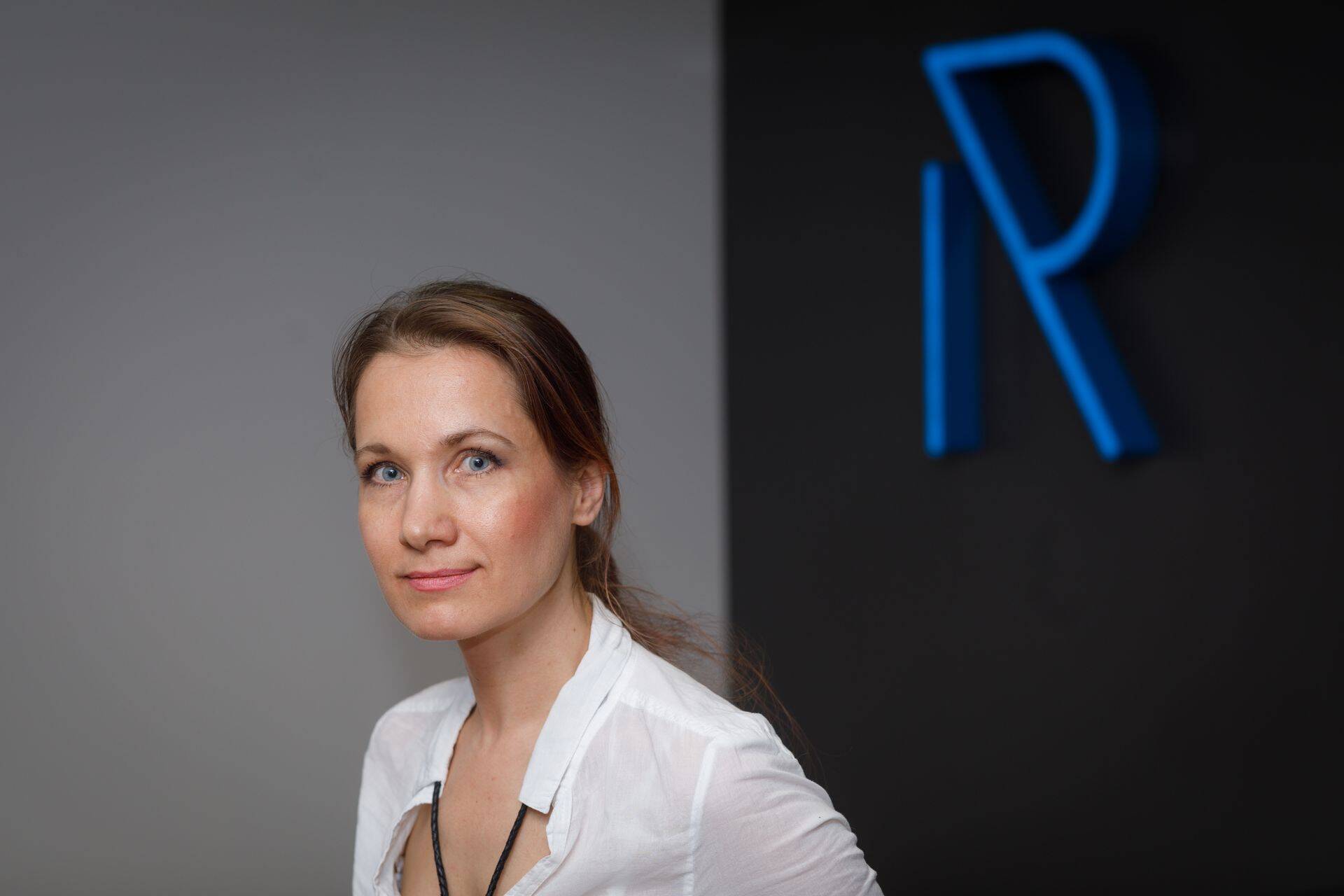 "Mina ega ka ükski minu töötaja ei ole näinud oma silmaga ainsatki rida lähtekoodi, mille eest oleme maksnud üle miljoni euro. Andmete ja serverite eest maksame samuti meie ning neid me tagasi ei saanudki,“ ütles Rosin.