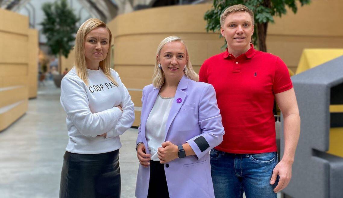 Coop Panga ärikliendi igapäevapanganduse juht Erje Mettas, Grant Thorntoni raamatupidamisvaldkonna juht Gaily Kuusik ja Jobbaticali finantsjuht Glen Madis rääkisid Äripäeva raadios, et raamatupidamisteenuse sisseostmine võib olla aja- ja rahasääst.