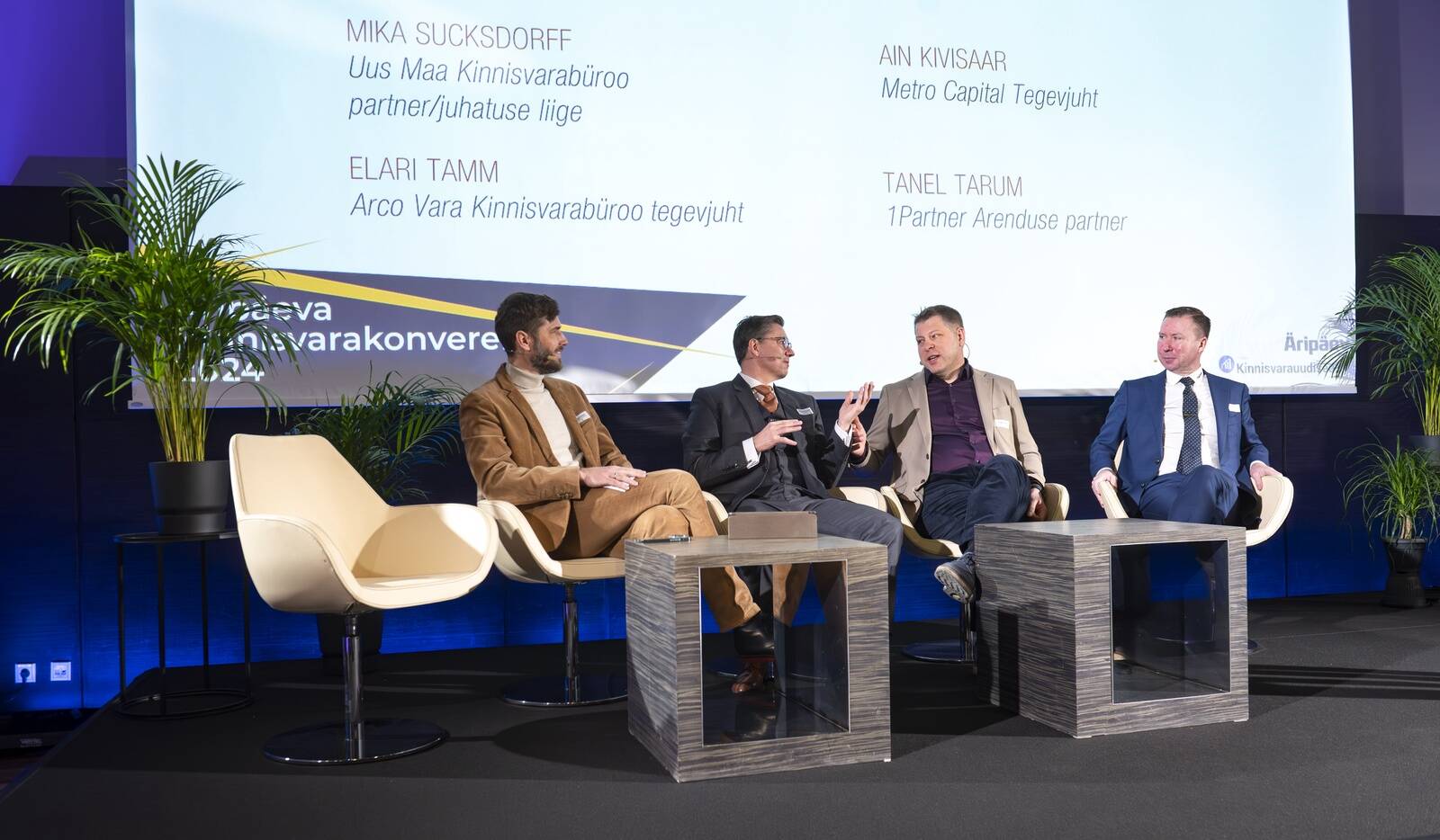 Võimalust uusarendustel ladu tühjendada on -  kuid see on omakapitali arvelt, jäi paneelil kõlama tõdemus. Vasakult: Ain Kivisaar, Mika Sucksdorff, Elari Tamm, Tanel Tarum.