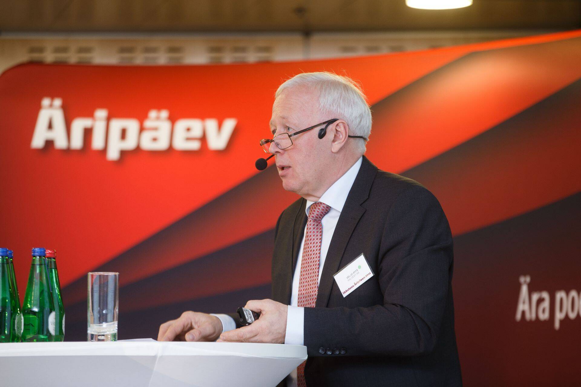 Eesti Toiduainetetööstuse Liidu volikogu esimees ja Salvest AS-i nõukogu esimees Veljo Ipits konverentsil Tööstuse Äriplaan 2016.