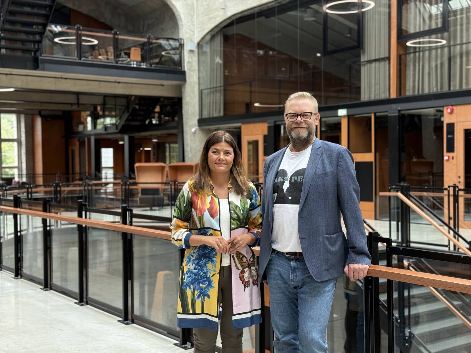 Tippjuhtide Triin Oseleini ja Rinel Piusi magistritööst selgus, et pereettevõtted rakendavad tandemjuhtimist ehk kaasjuhtimist sageli orgaaniliselt, ilma et nad ise seda nii nimetaksid.