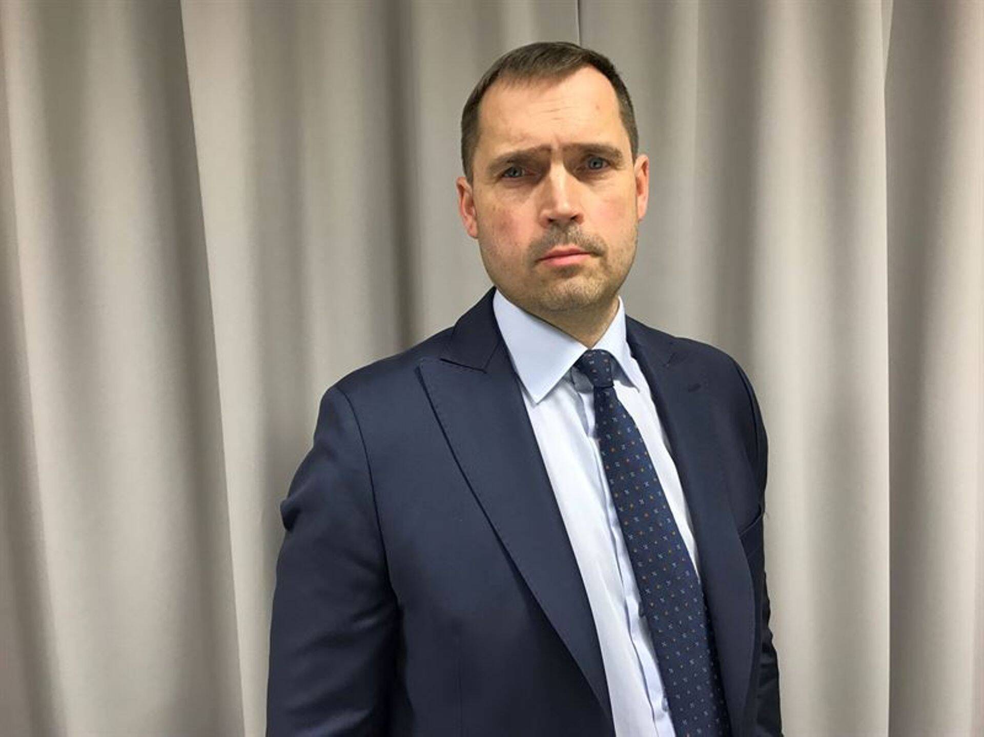 Novembris päevapealt koha kaotanud Jari Latvaneni asemel asub esmaspäeval HKScani juhtima Tero Hemmilä.