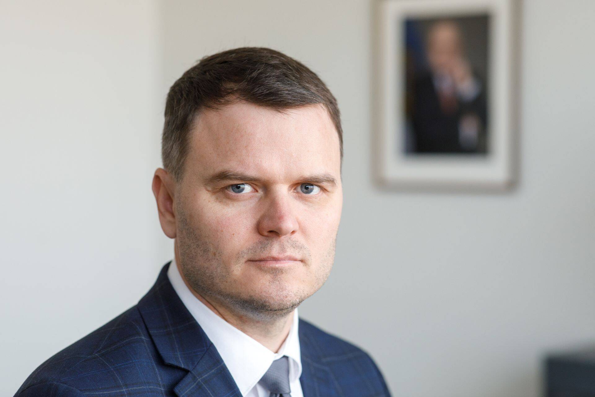 Regionaalminister Madis Kallas loobub ministrikohast