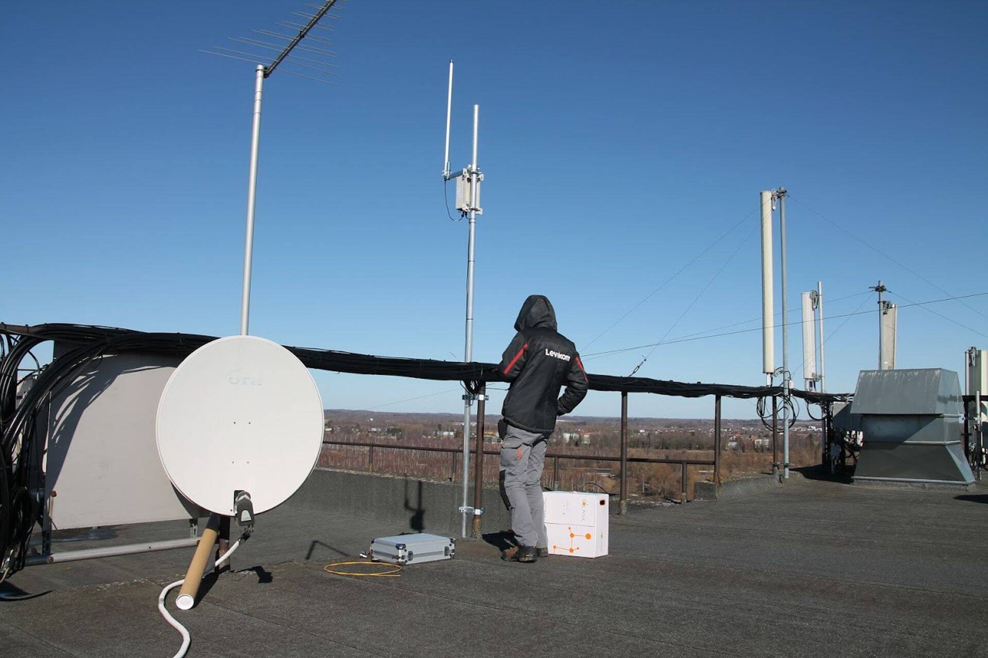 Uute seadmete paigaldamine.