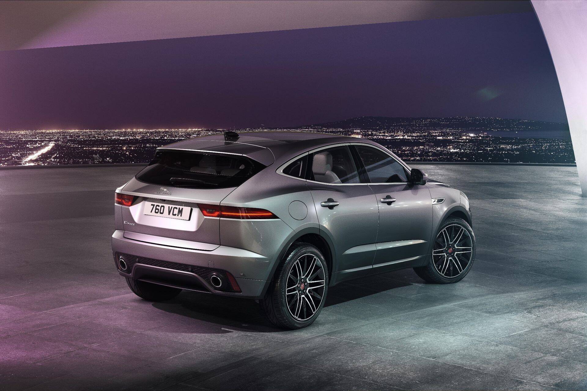 Jaguar E-PACE (tootja foto)