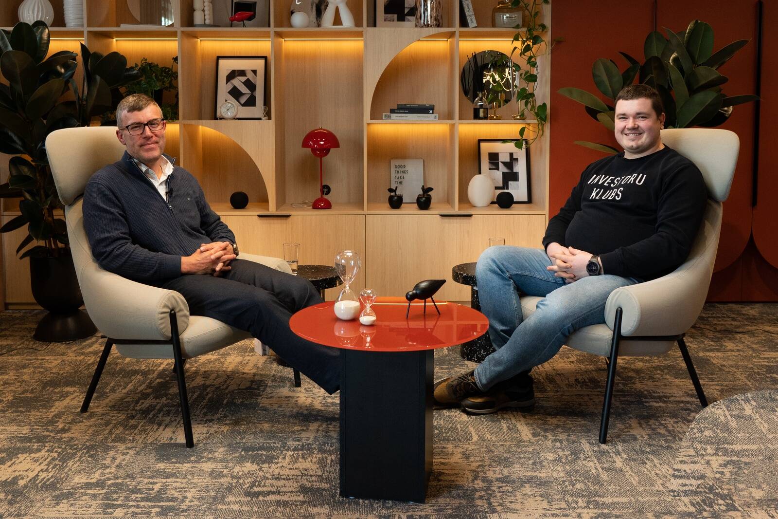 Andrejs Martinovs, INVL Asset Management valdes priekšsēdētājs un Kaspars Peisenieks, Investoru Kluba izpilddirektors