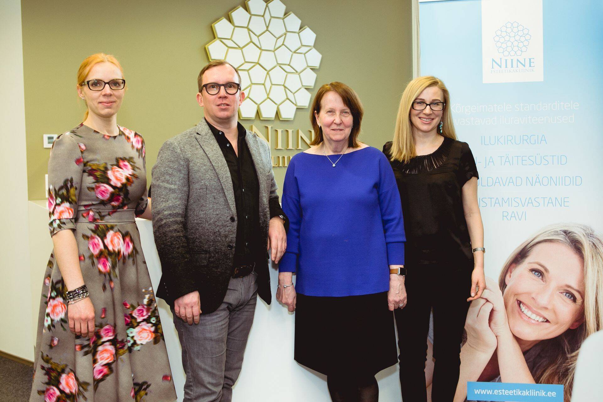Dermatoloogia ja onkoloog Marianne Niin (paremalt teine) laiendas Niine Nahakliinikut ja avas uue esteetikakliiniku.