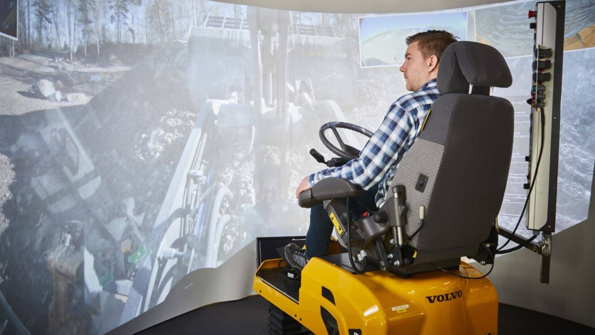 Volvo on esimesi ettevõtteid, mis testib 5G võrgu abil lahenduste automatiseerimist ja masinate kaugjuhtimist.