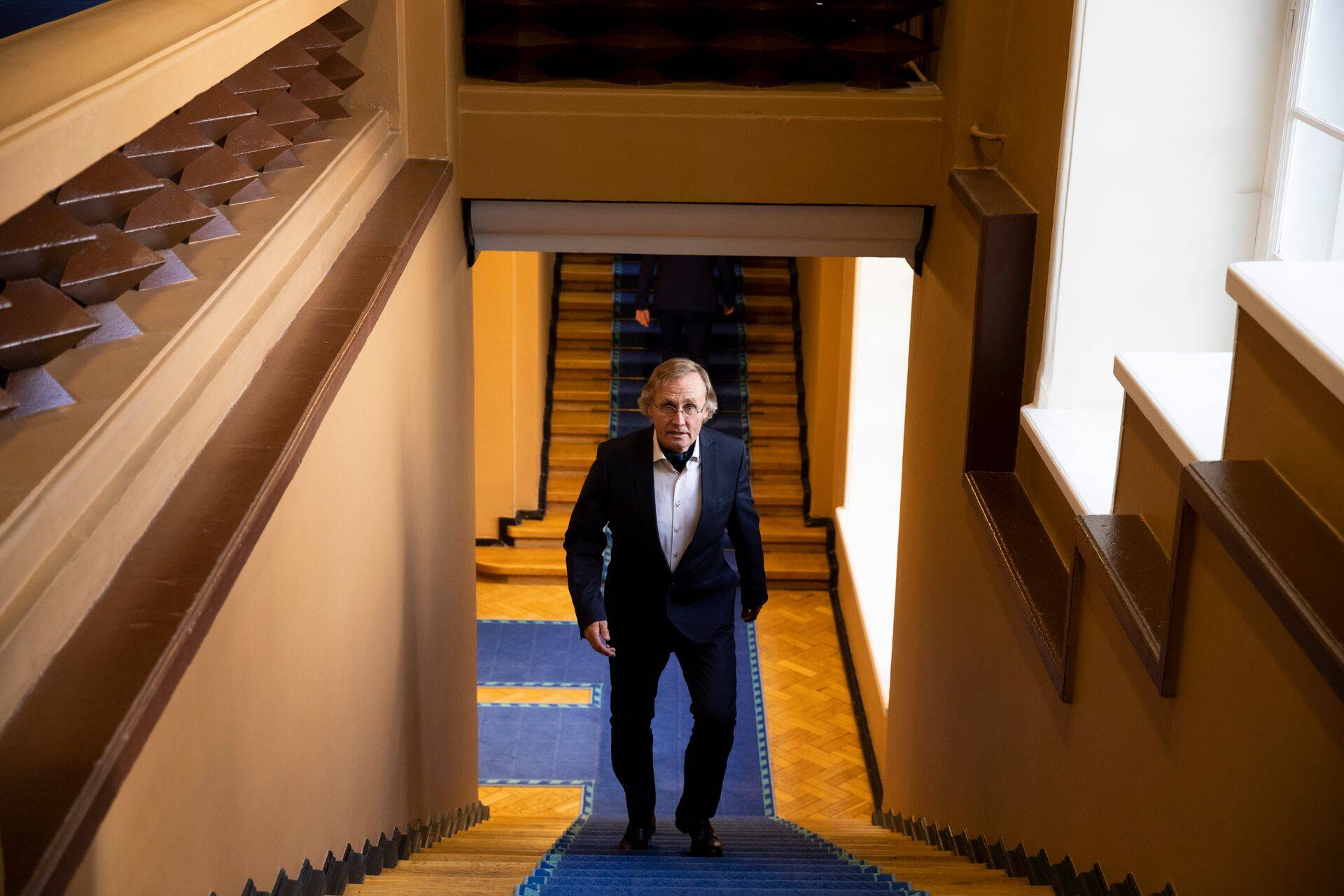 Ведомство министра образования и науки Тыниса Лукаса подготовило проект поправок к Закону о языке и Закону об общественном транспорте.