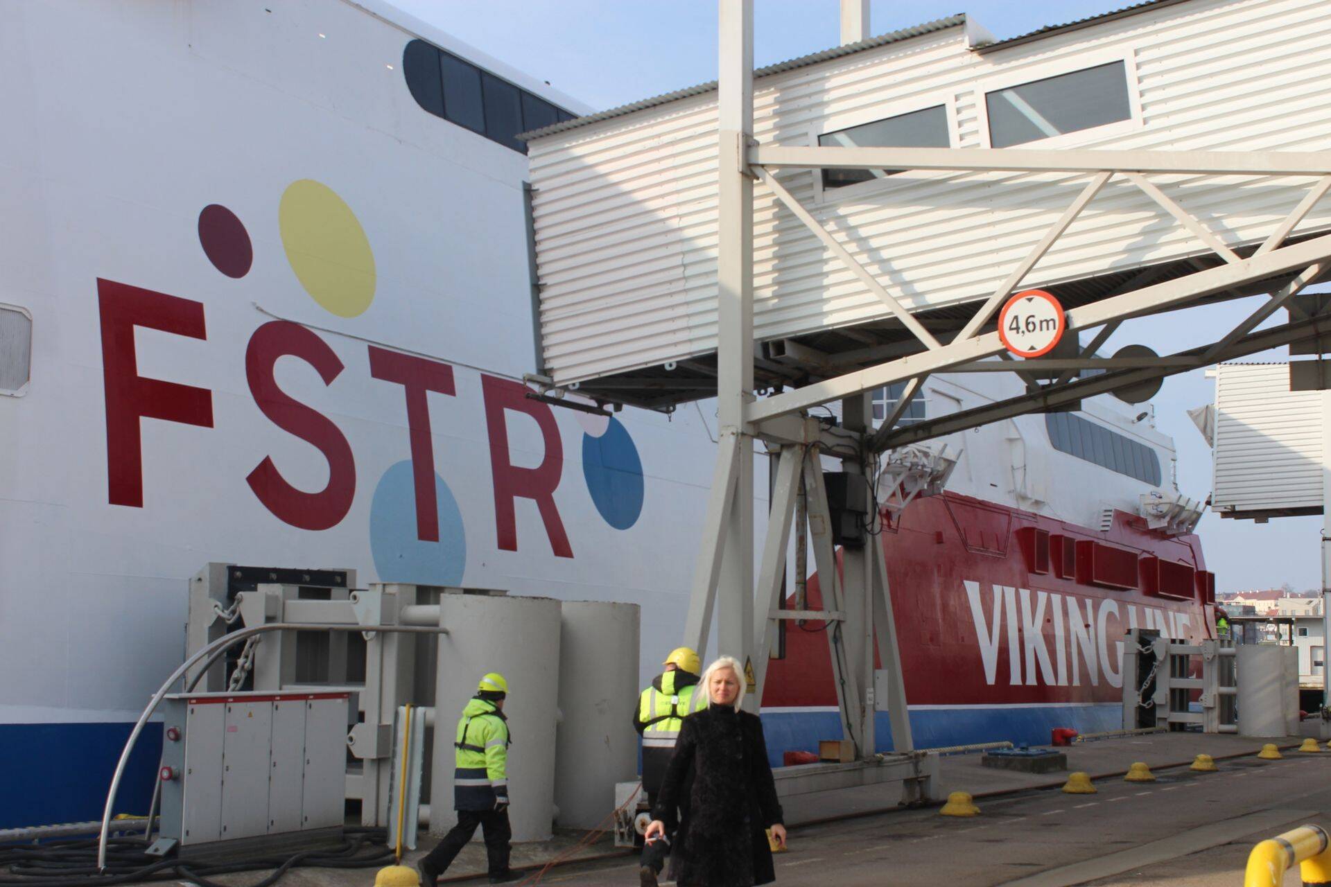 Suveperioodiks lisas Viking Line Tallinn-Helsingi liinile kiirkatamaraani FSTR.