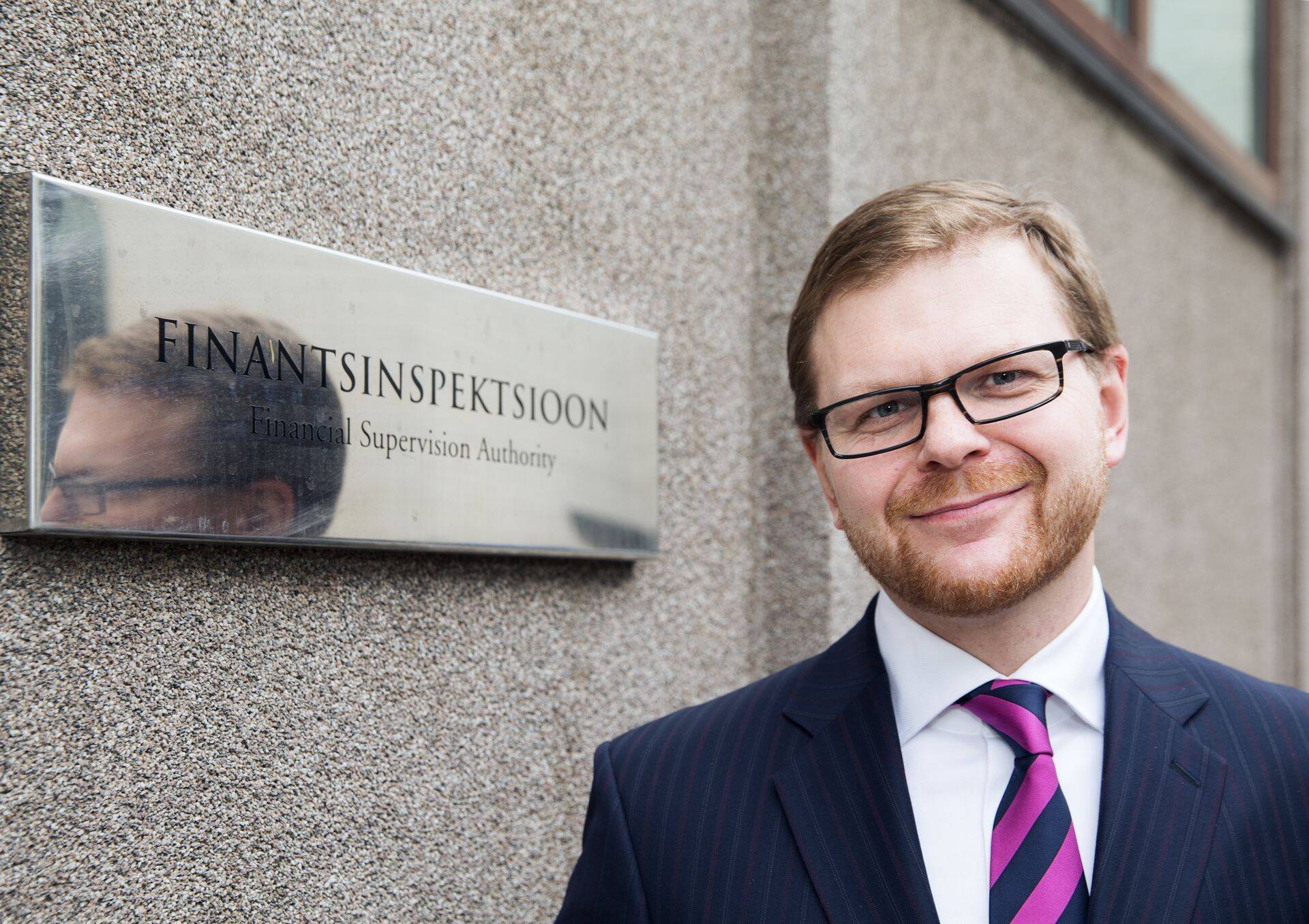 Finantsinspektsiooni juht Kilvar Kessler soovitab investeerimisel eelistada järelevalve alla kuuluvaid ettevõtteid.