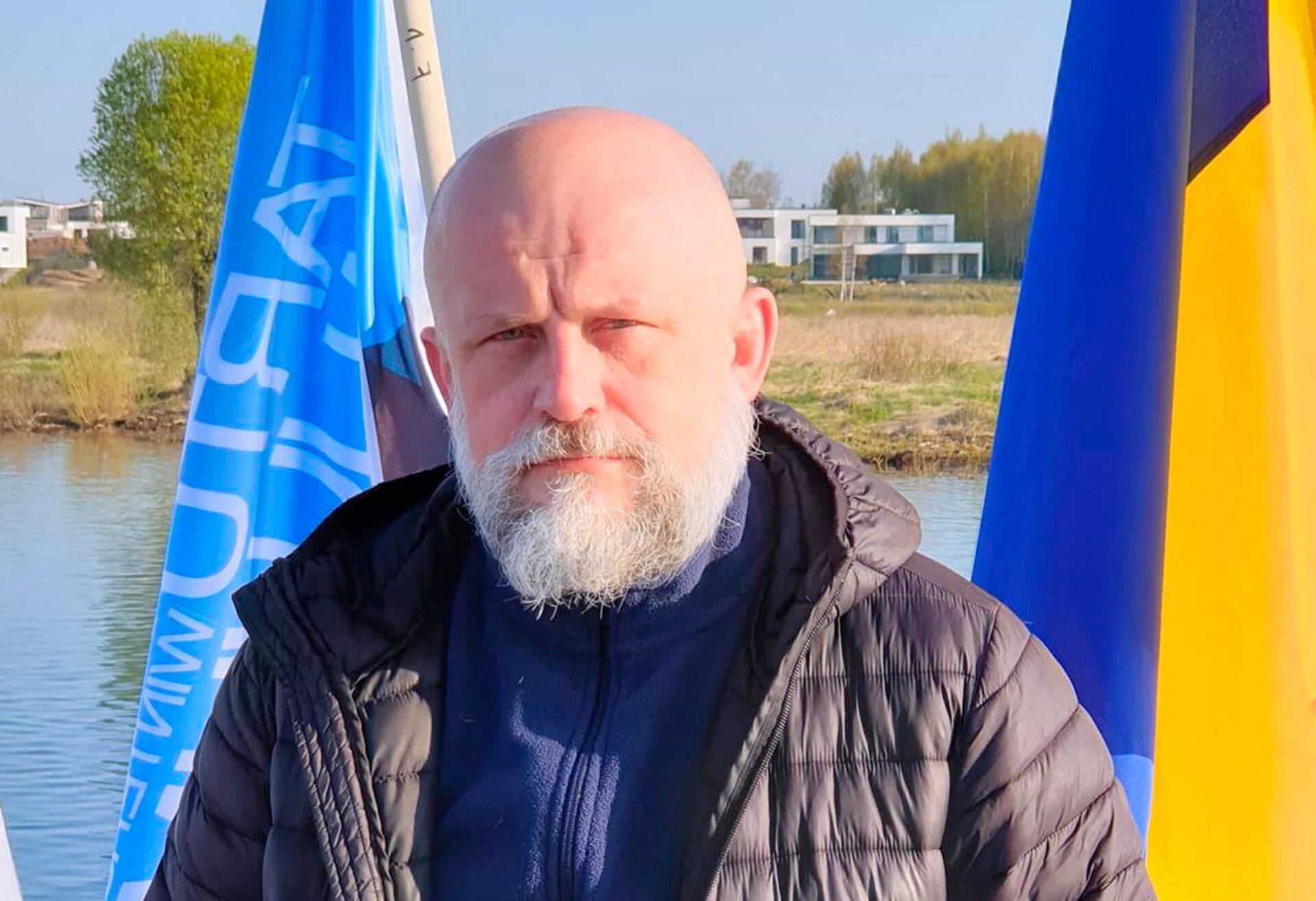 Павел Юмарик.