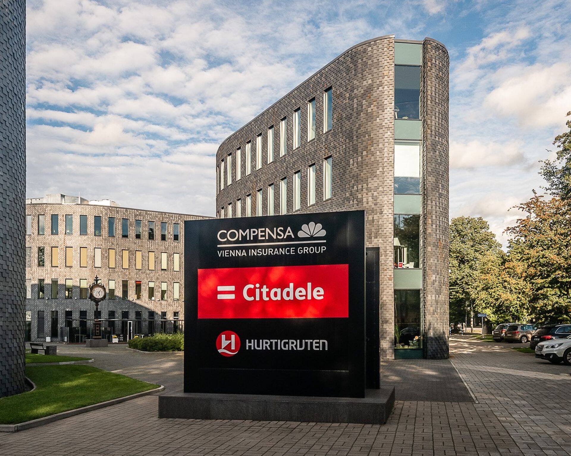Küsitlus näitab, et Leedu inimesed on olnud paremad säästupuhvri kogujad.