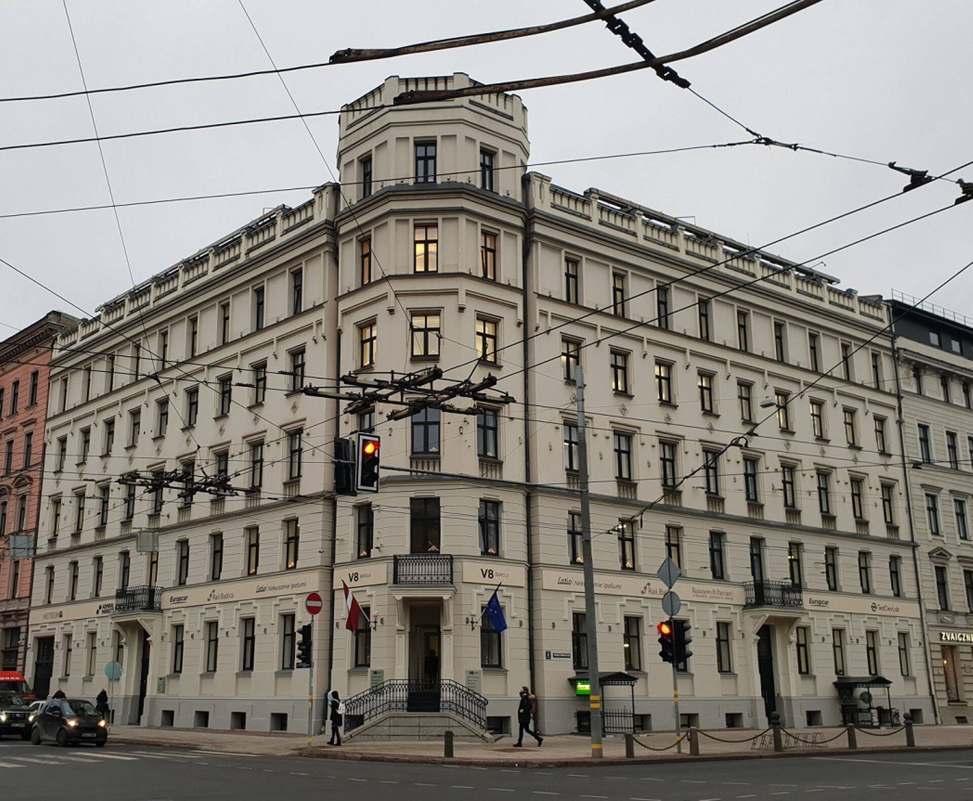 Kunagise raskustesse sattunud parex panga peahoone Riias aadressil Valdemara 8.