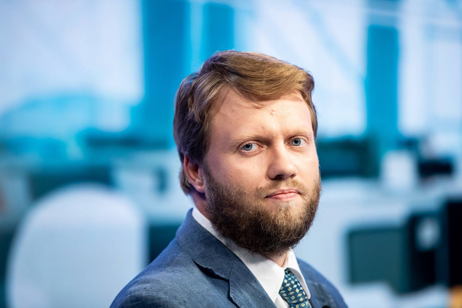 Tartu hoiu-laenu ühistu juht Andro Roos pareerib süüdistusi, öeldes, et garantiitööd ridaelamus on tehtud.