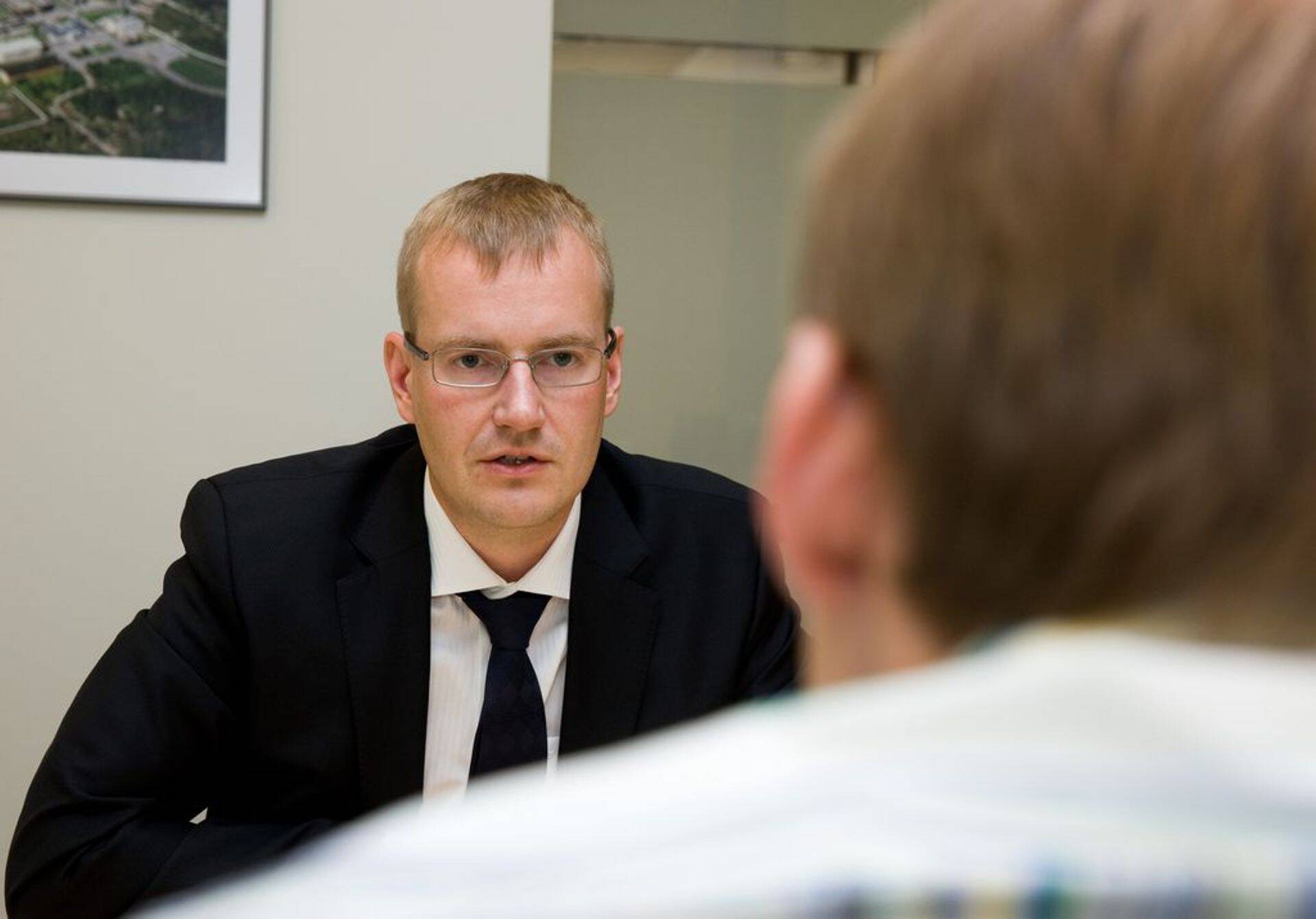 VKG juhatuse esimees Priit Rohumaa ütles, et keskkonnaministeeriumi panus Euroopa Liidu direktiivis on olnud väga suur.