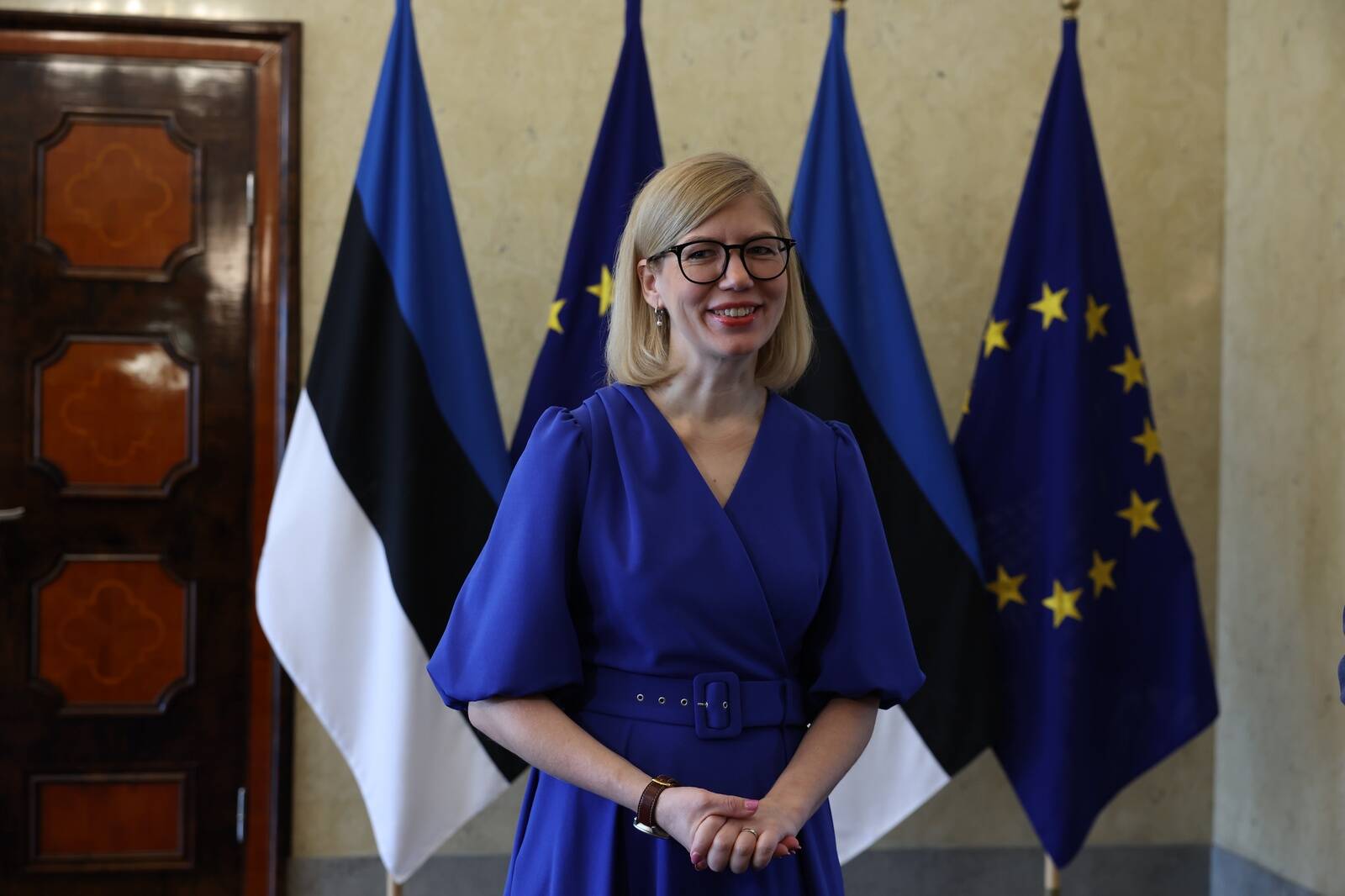 President Alar Karis nimetas täna peaministri ettepanekul regionaalministri ametisse Piret Hartmani.
