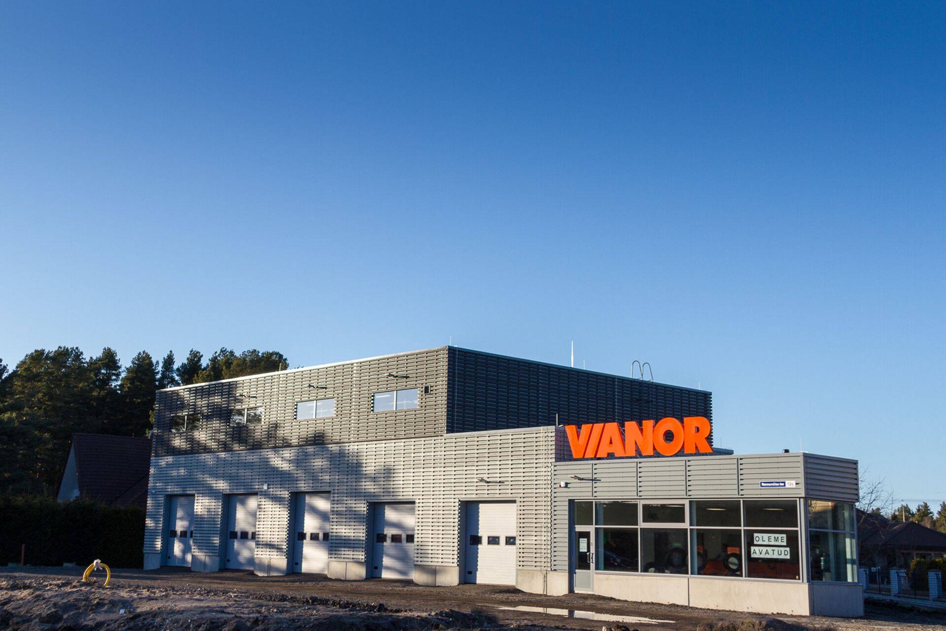Rannamõista tee Vianori autokeskus