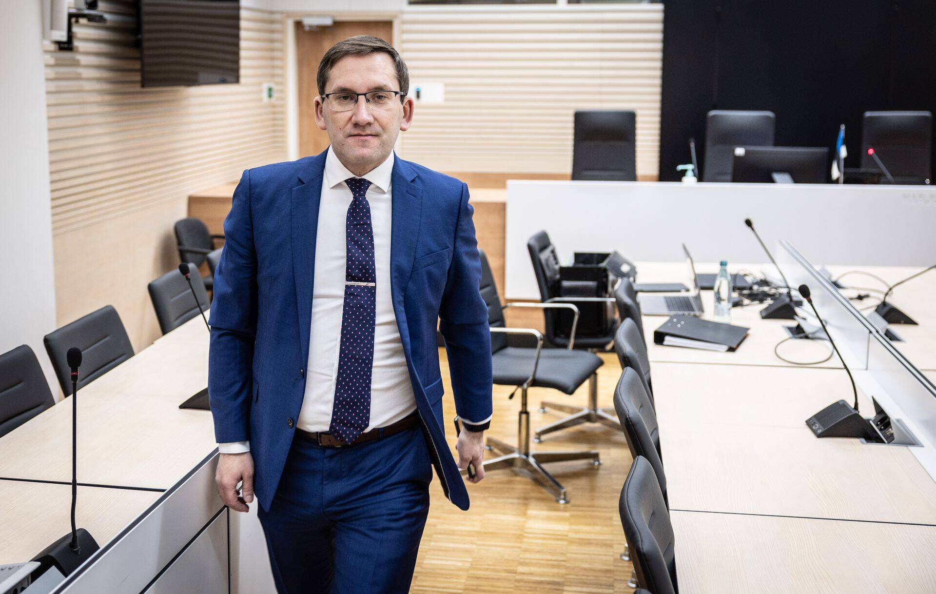 Prokuratuuri juhtiv riigiprokurör Taavi Pern leidis, et keerukaid majandus- ja korruptsiooniasju võiks Eestis spetsialiseeritud kohtunikud arutada.