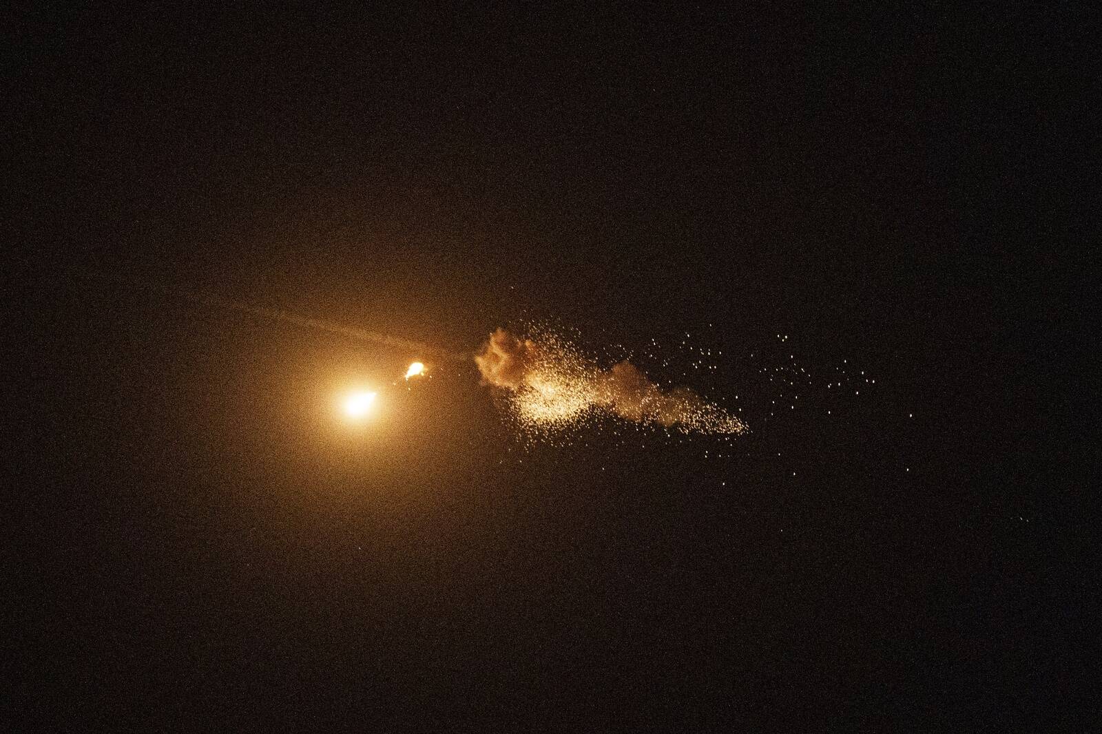 Shahed-tüüpi droone tulistab Ukraina alla iga päev, pildil laupäevane rünnak Kiievi pihta.