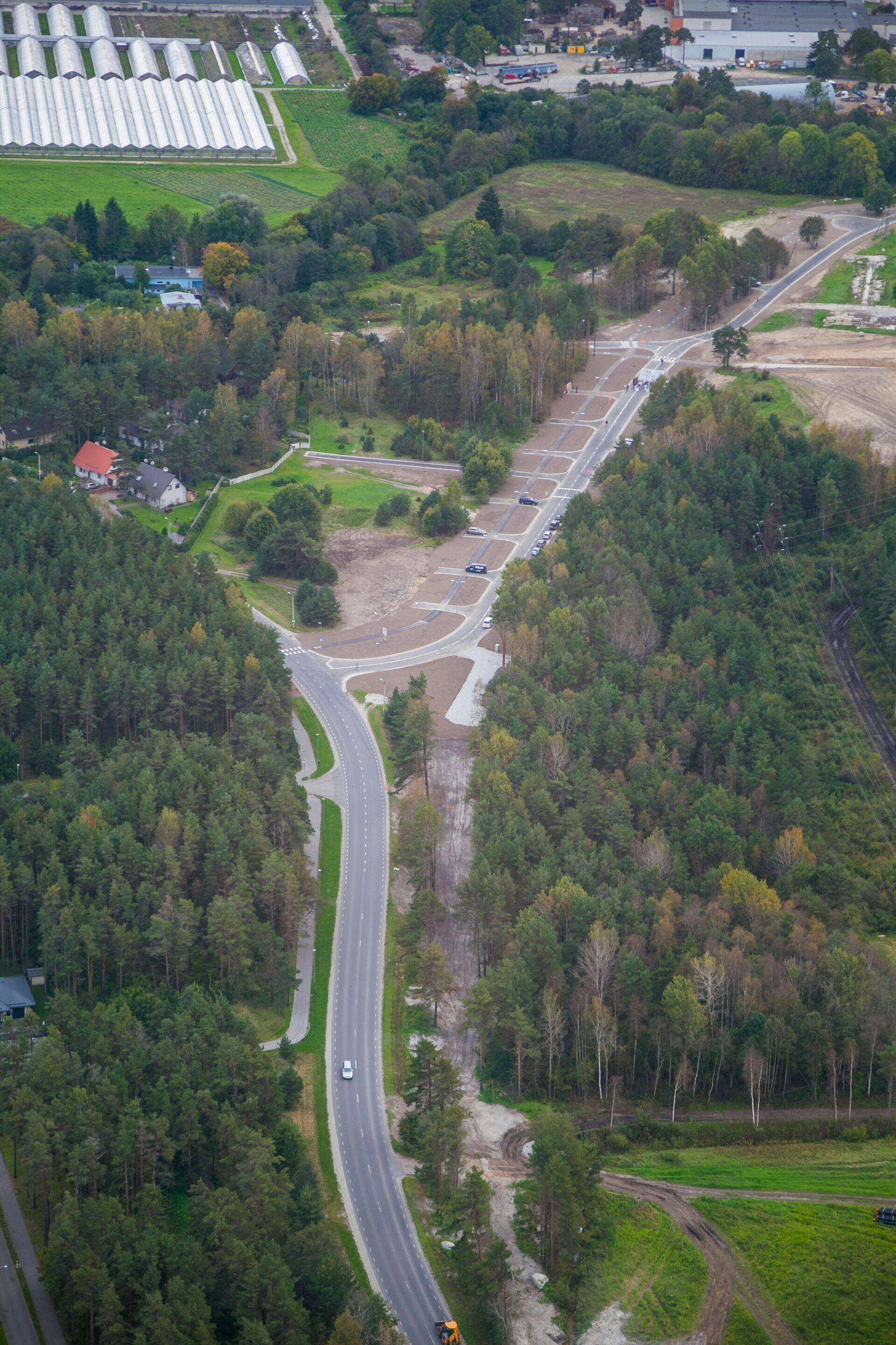 Valmis teelõik uues Veskimöldres