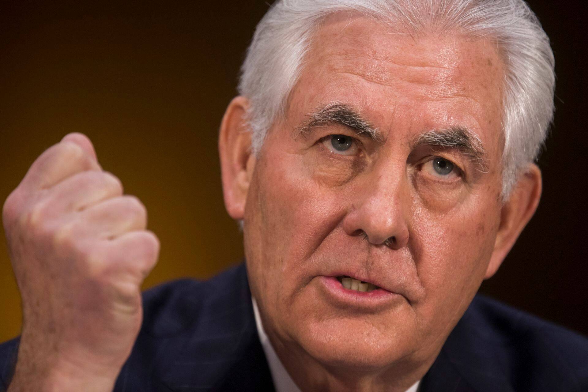 Rex Tillerson on valmis toetama relvaabi andmist Kiievile - ta leiab, et küsimuse peaks arutusele võtma USA uus valitsus.