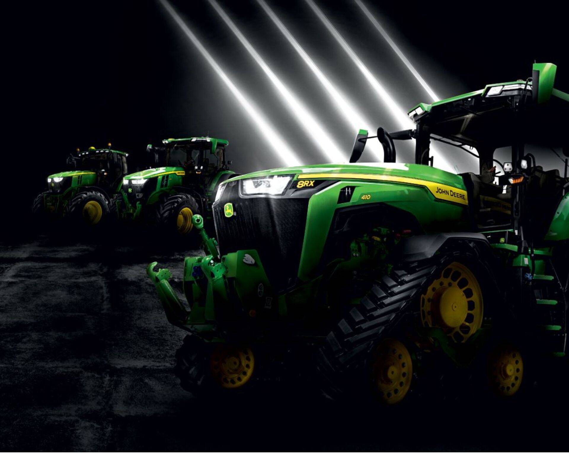 John Deere esitleb PEATAMATU traktori seeriat.