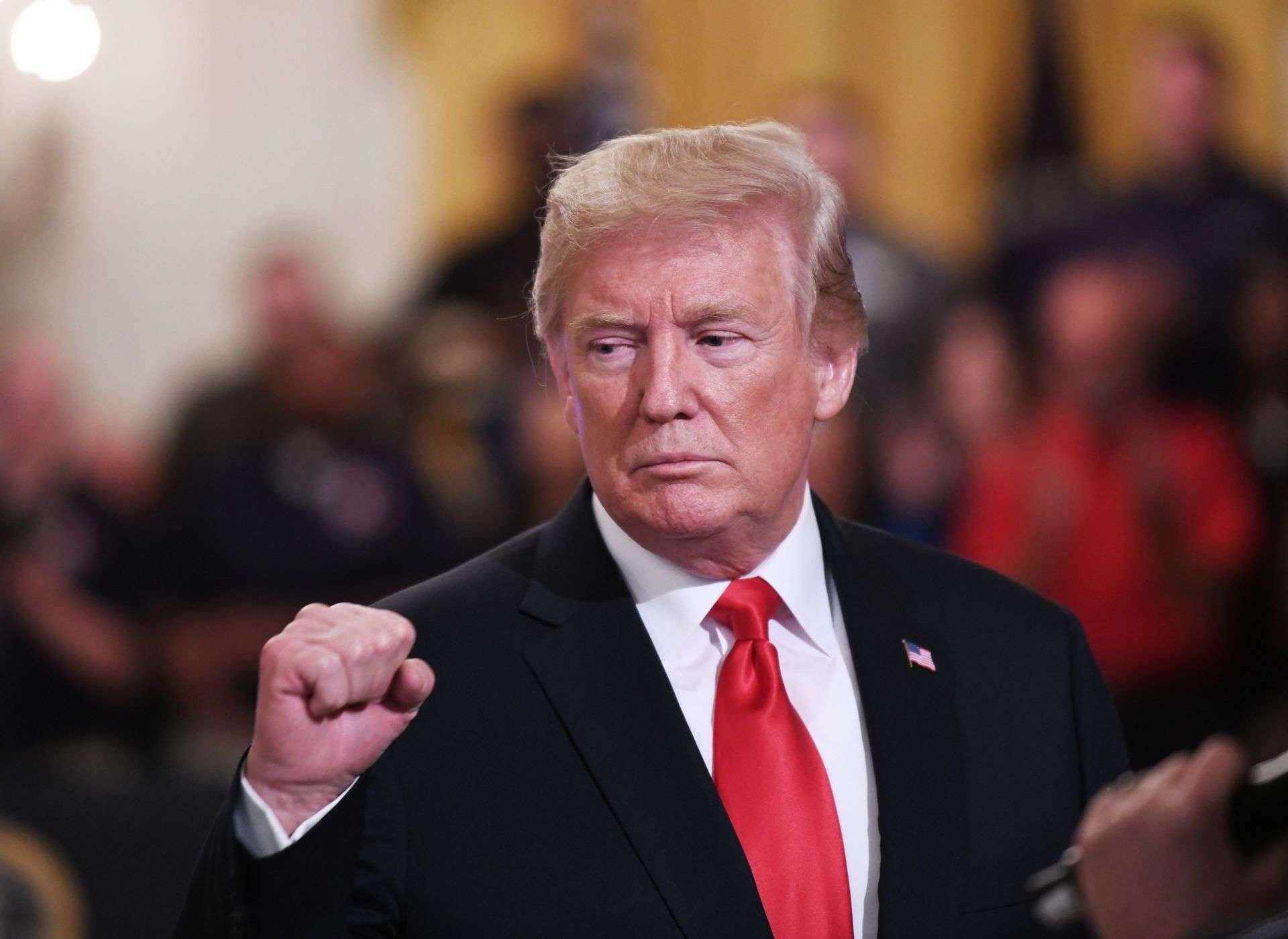 USA president Donald Trump survestab Hiinat kaubandussõjaga.