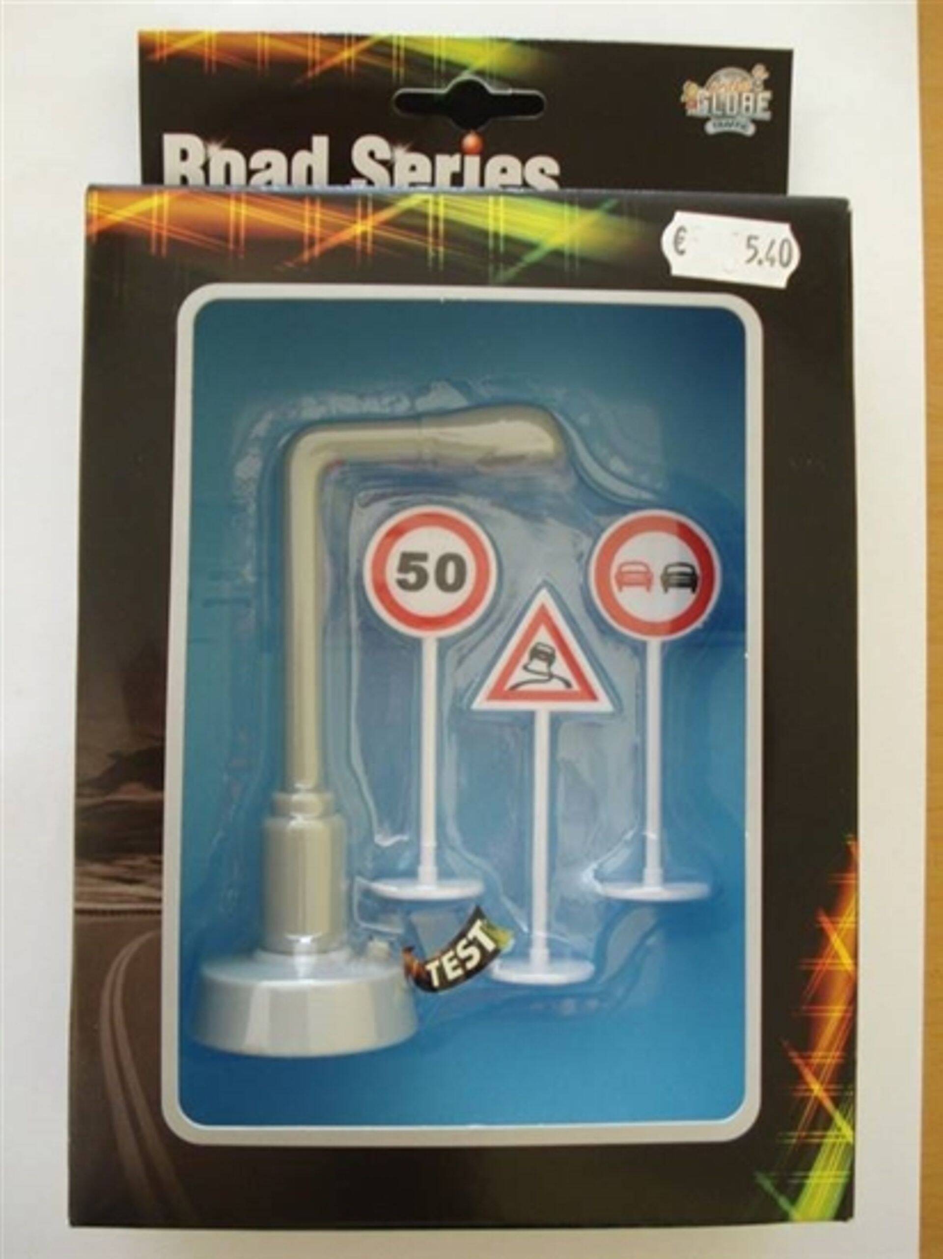 Liiklusteemaline mänguasi, mille levitaja Eestis oli Trevomark OÜ. Toode on müügilt kõrvaldatud ja tagasi kutsutud.