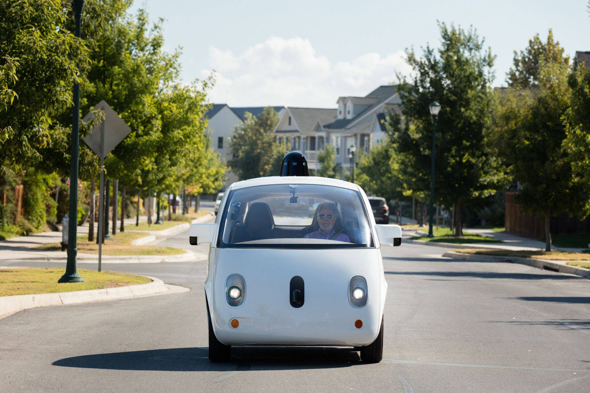 Waymo auto.