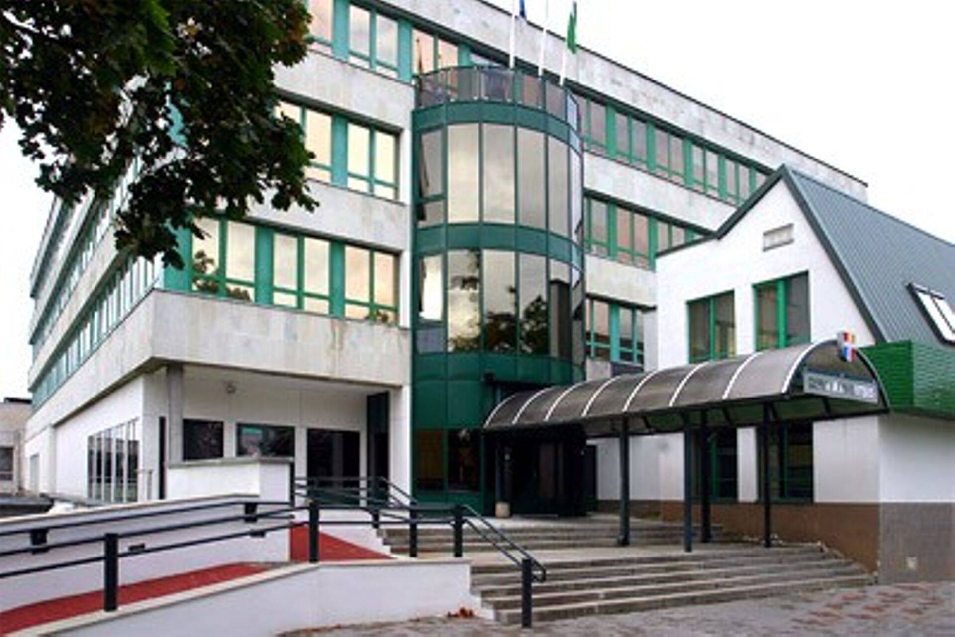 Endine Rapla Maavalitsuse hoone Tallinn mnt 14.