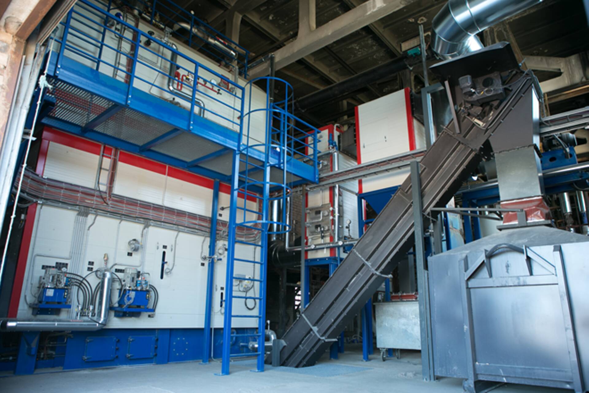 Spetsiaalselt Atria Eesti tehasele valminud lahendus.