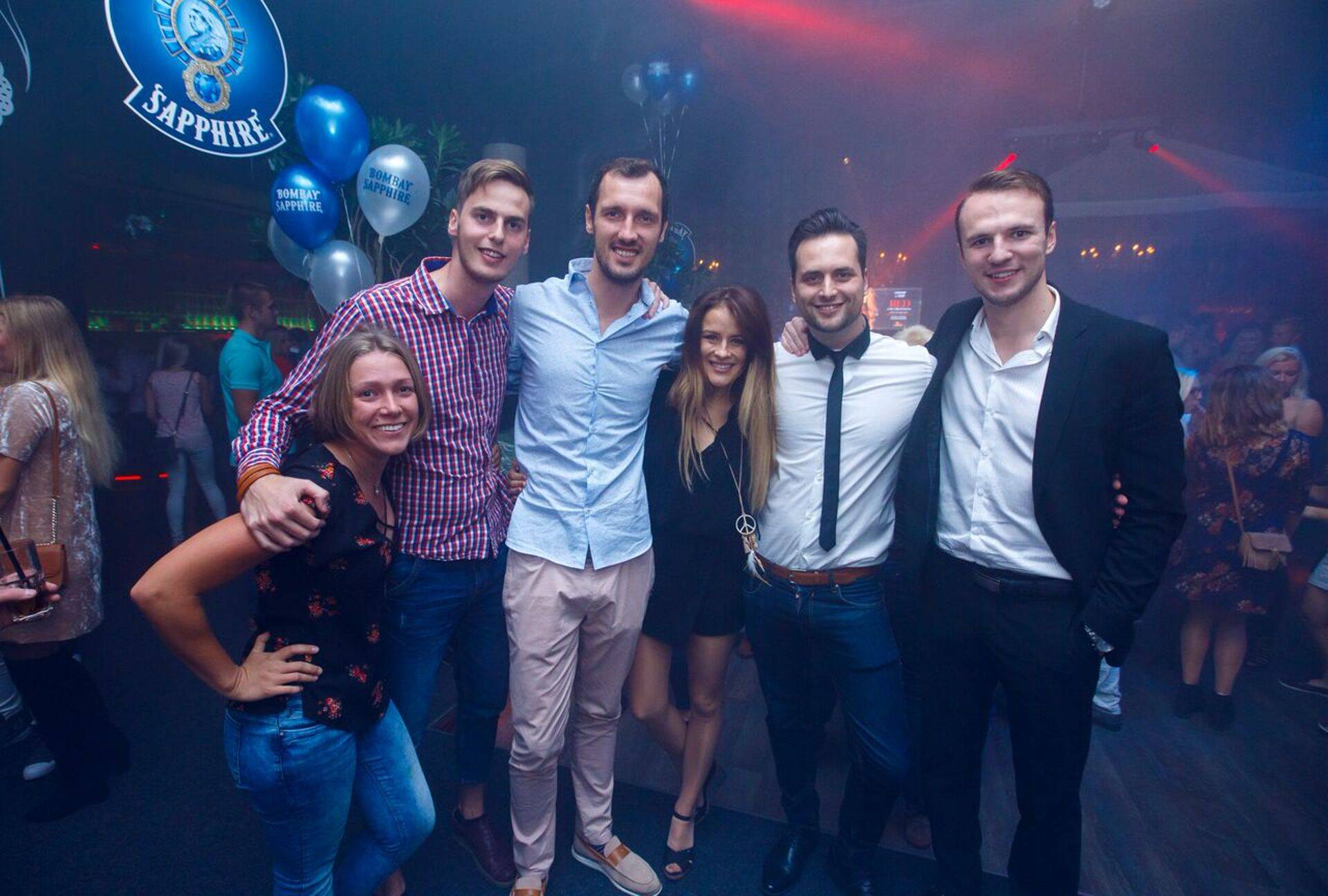 На прошлой неделе из США вернулись 324 эстонских студента, которые в рамках программы Southwestern Advantage продавали там книги