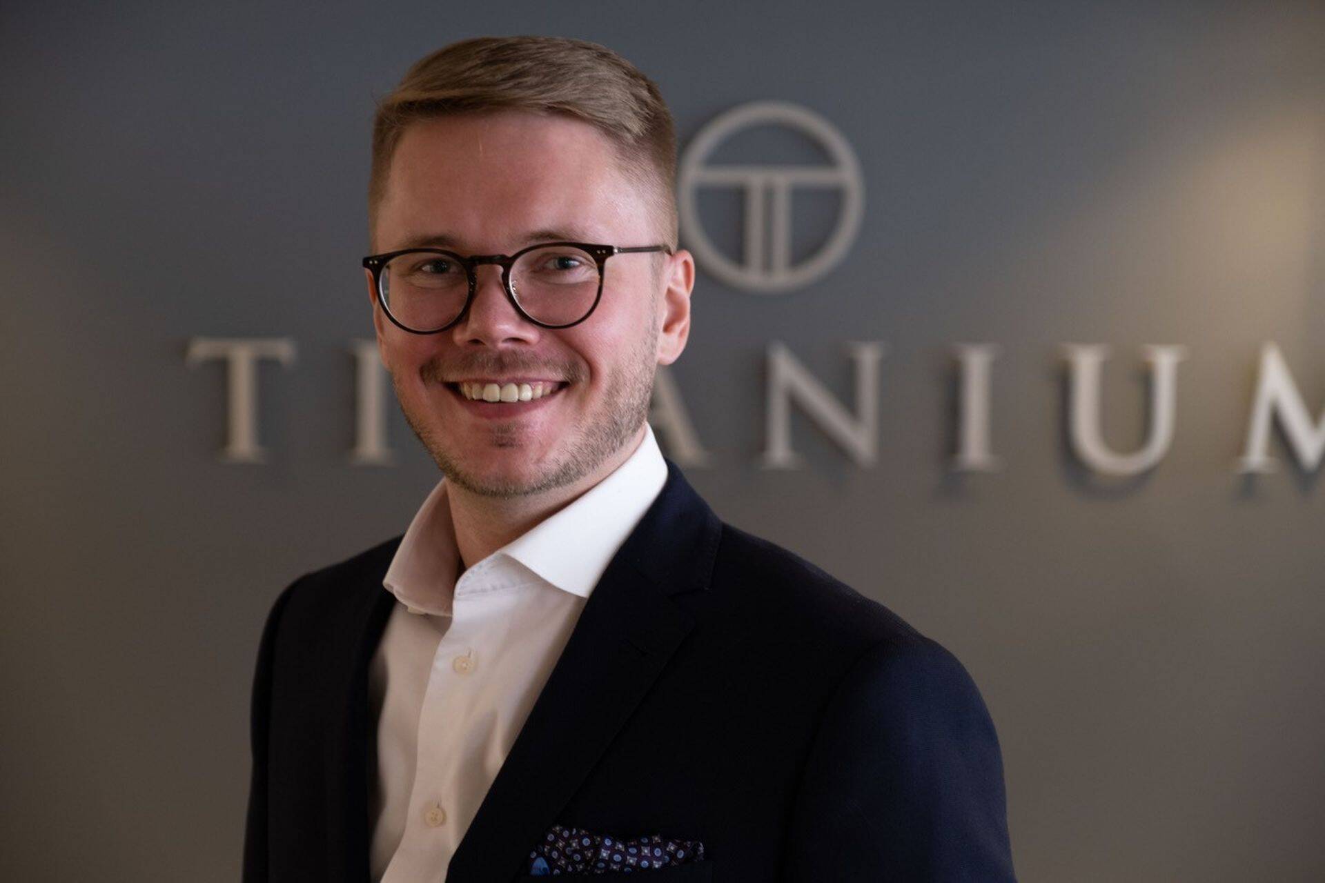 Titaniumi kinnisvaraportfelli haldur Siim Rosenthal osutab tõsistele ohukohtadele (Foto: Titanium).