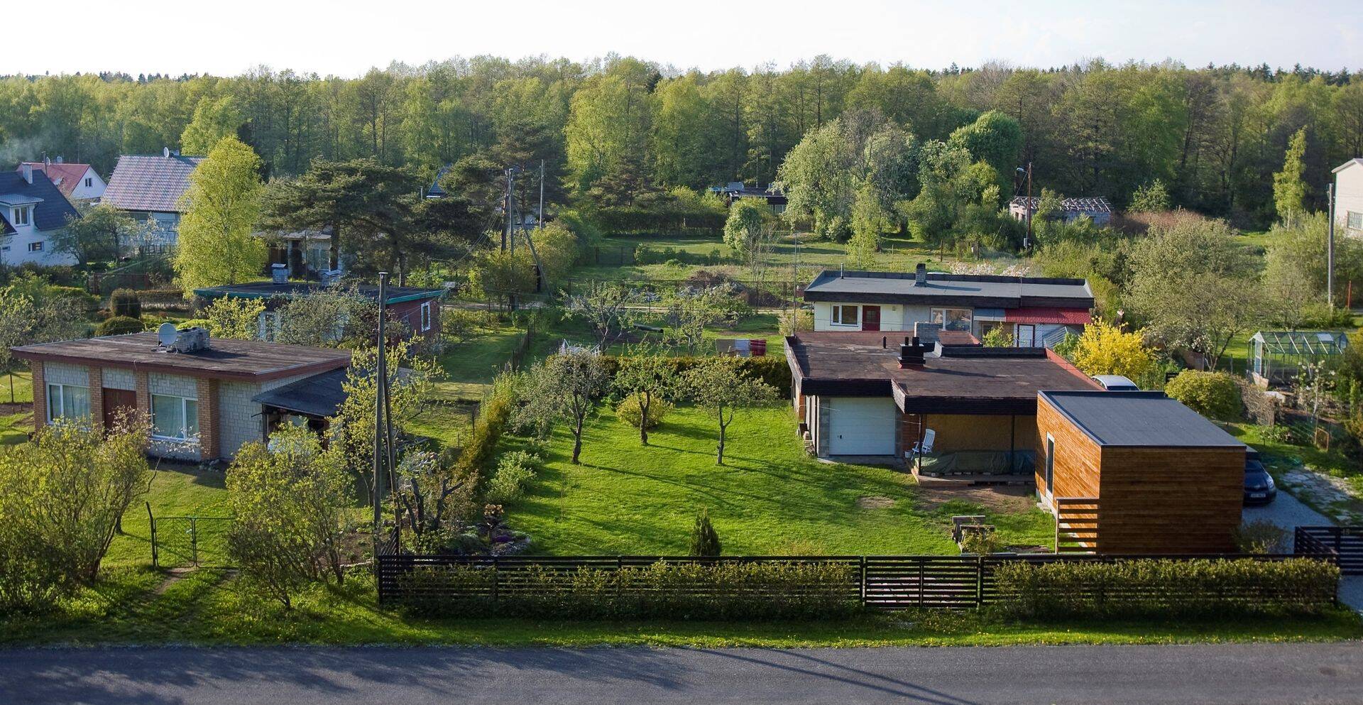 Huvi suvilate vastu on suurendanud aina laialdasem kodukontori võimalus