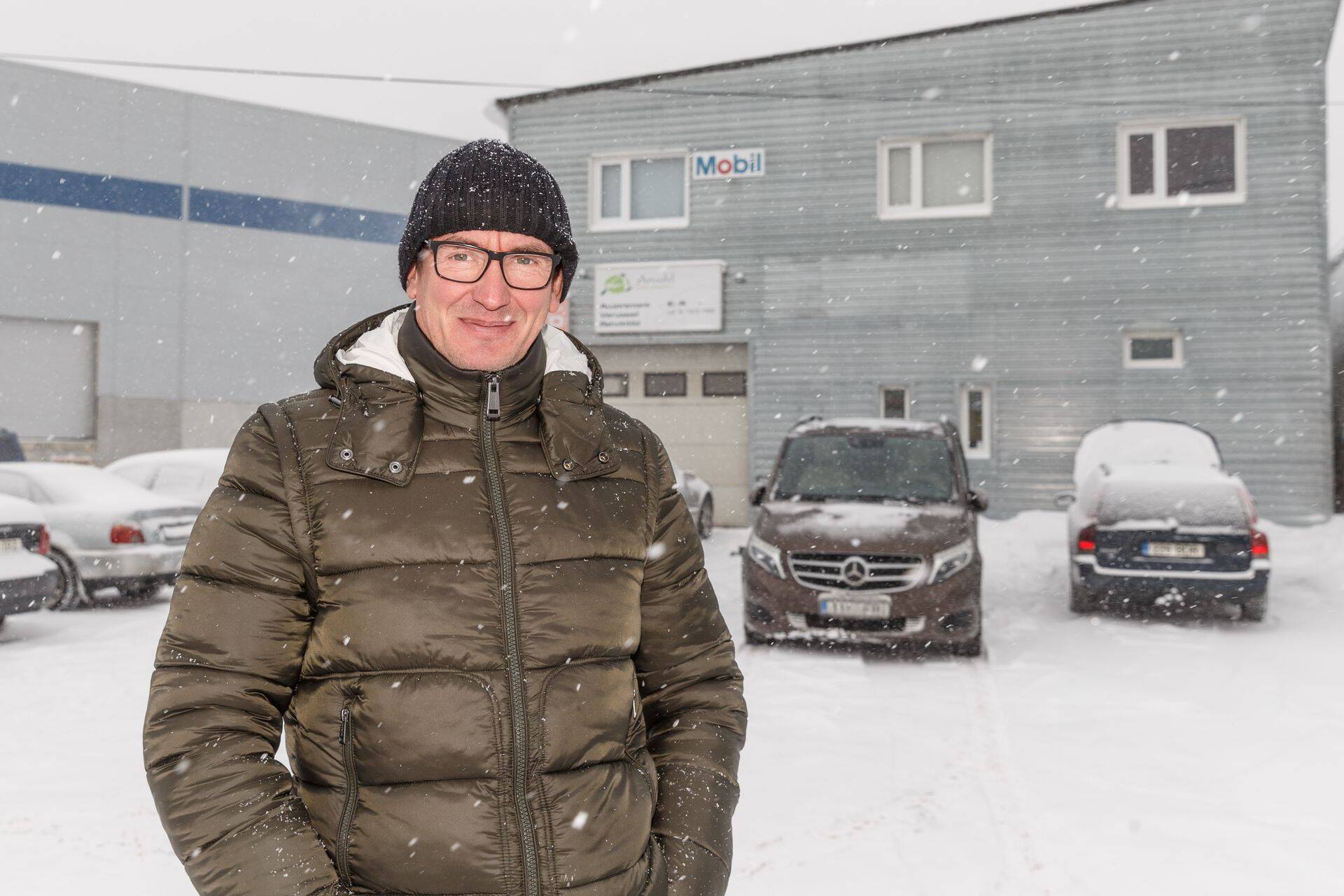 Arvald Grupi juht Valdur Vahtre