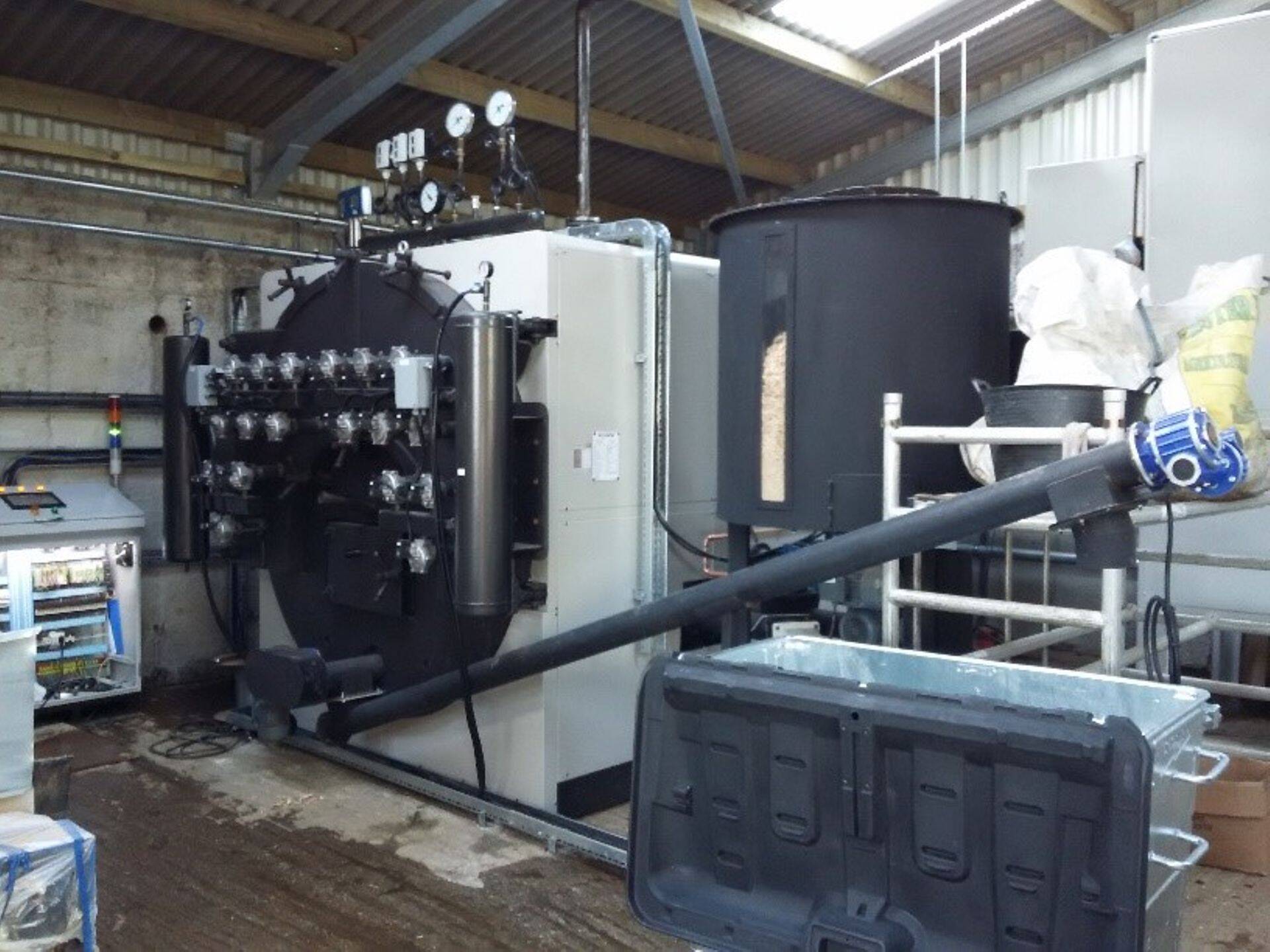 Pakutavate auru- ja veekatelde võimsusvahemik on 150...2500 kW