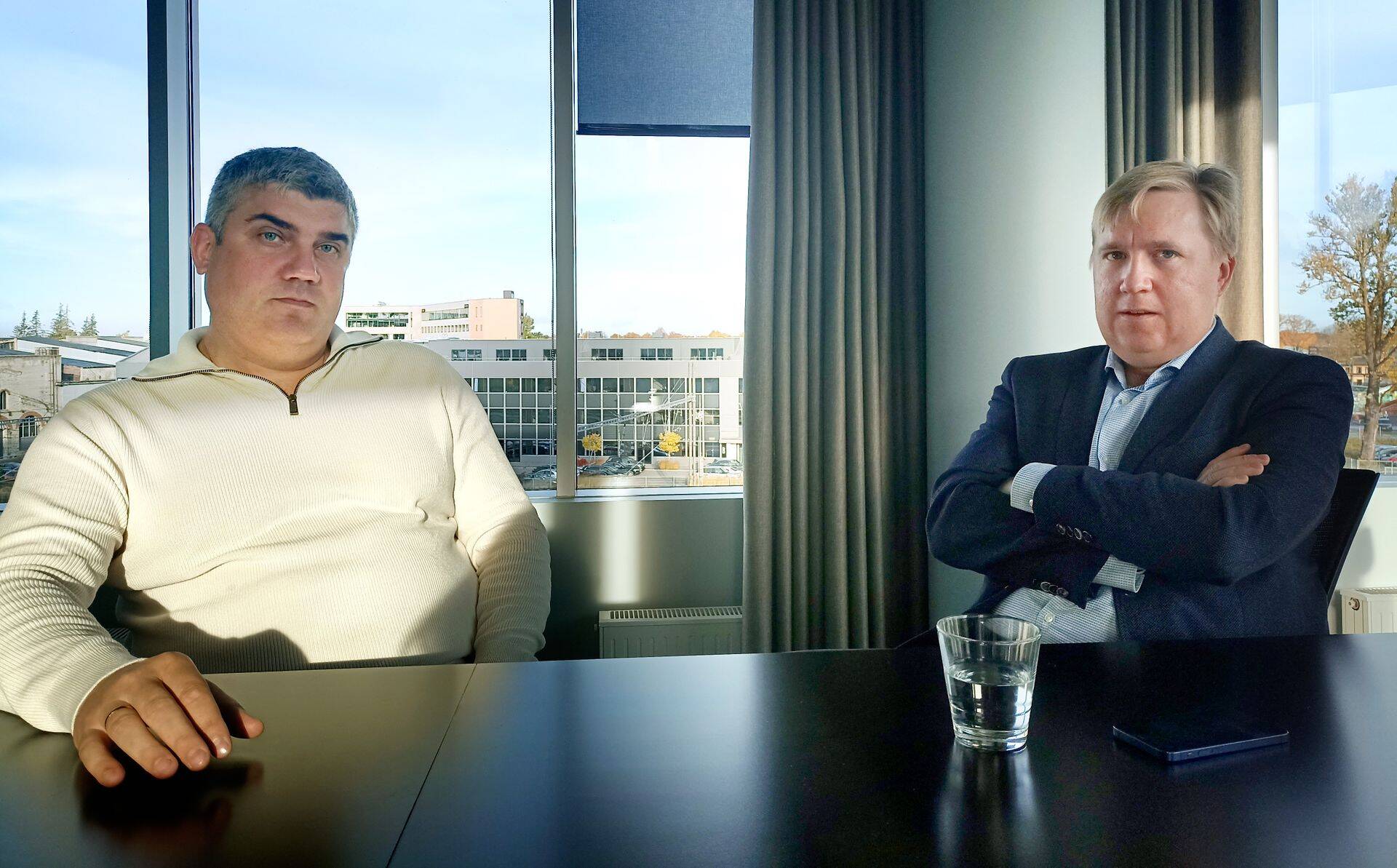 Член правления Nordecon Прийт Луман (справа), исполнительный директор Eurocon Ukraine Юрий Петрик (слева), офис Nordecon, Таллинн, 10 октября.