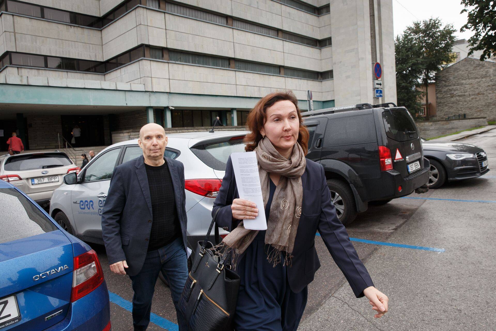 Anna Annikova ja Kaido Tamberg mõisteti täna kokkuleppe korras süüdi Ain Kaljuranna altkäemaksu võtmise abistamises ja rahapesus.