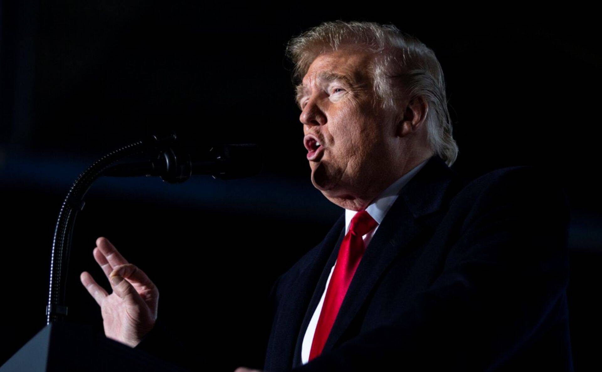 Трамп заявил о желании России получать экономическую помощь от США