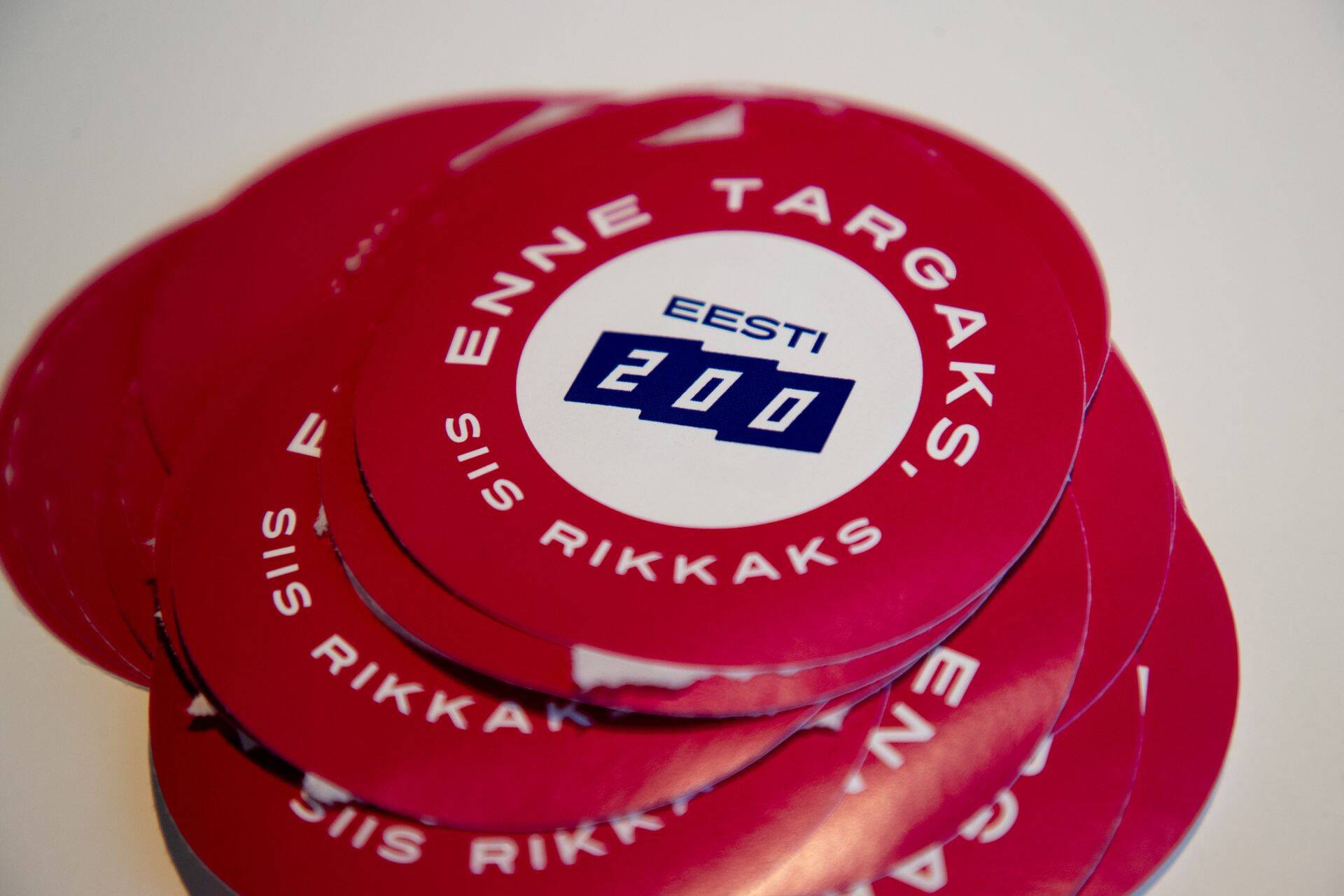 Eesti 200 poliitik läks Äripäeva vastu kohtusse